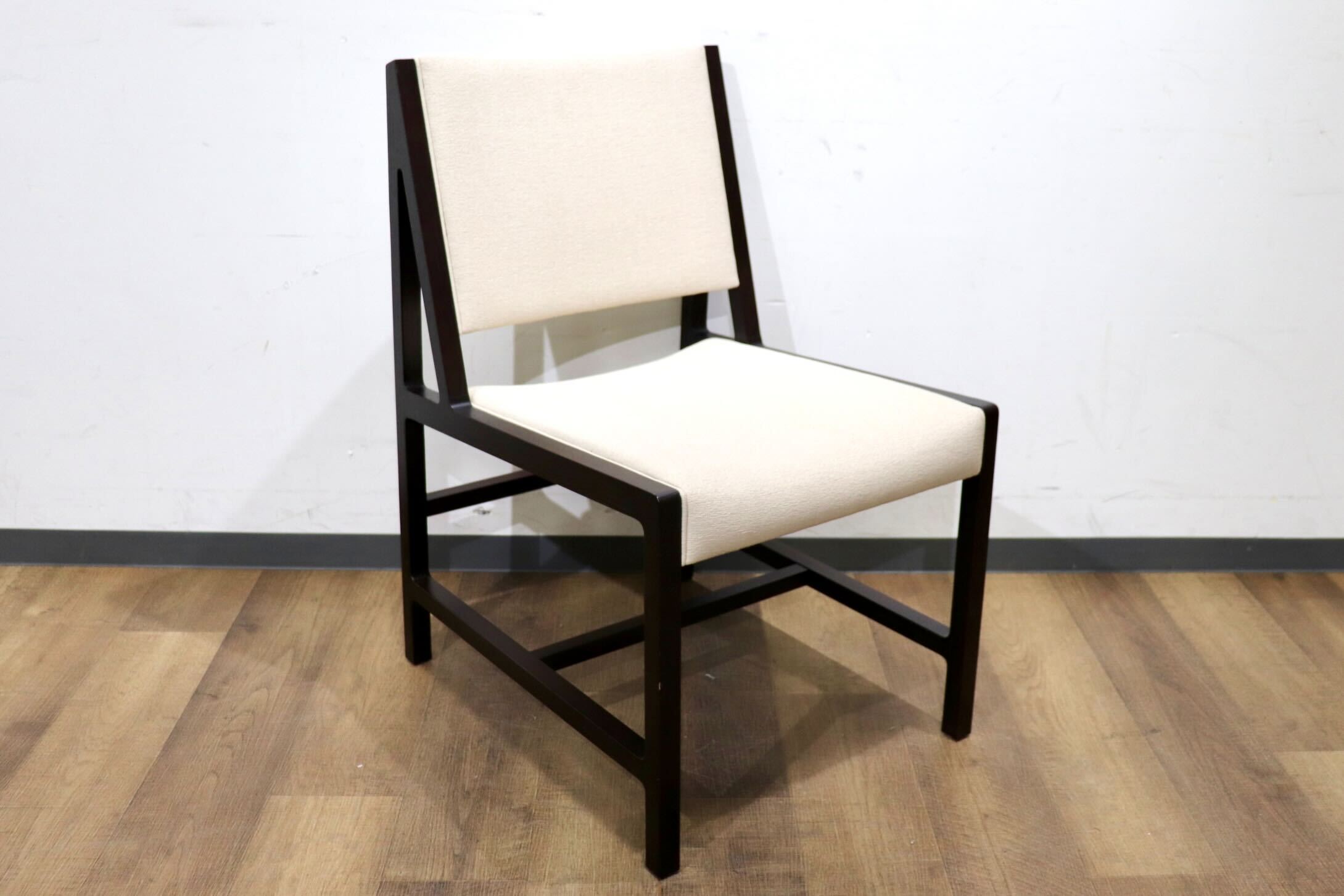 GMHN292B○ROCKSTONE / ロックストーン PM135 BOWSEN サイドチェア ダイニングチェア 椅子 ファブリック アッシュ材 定価 約8.3万 展示品