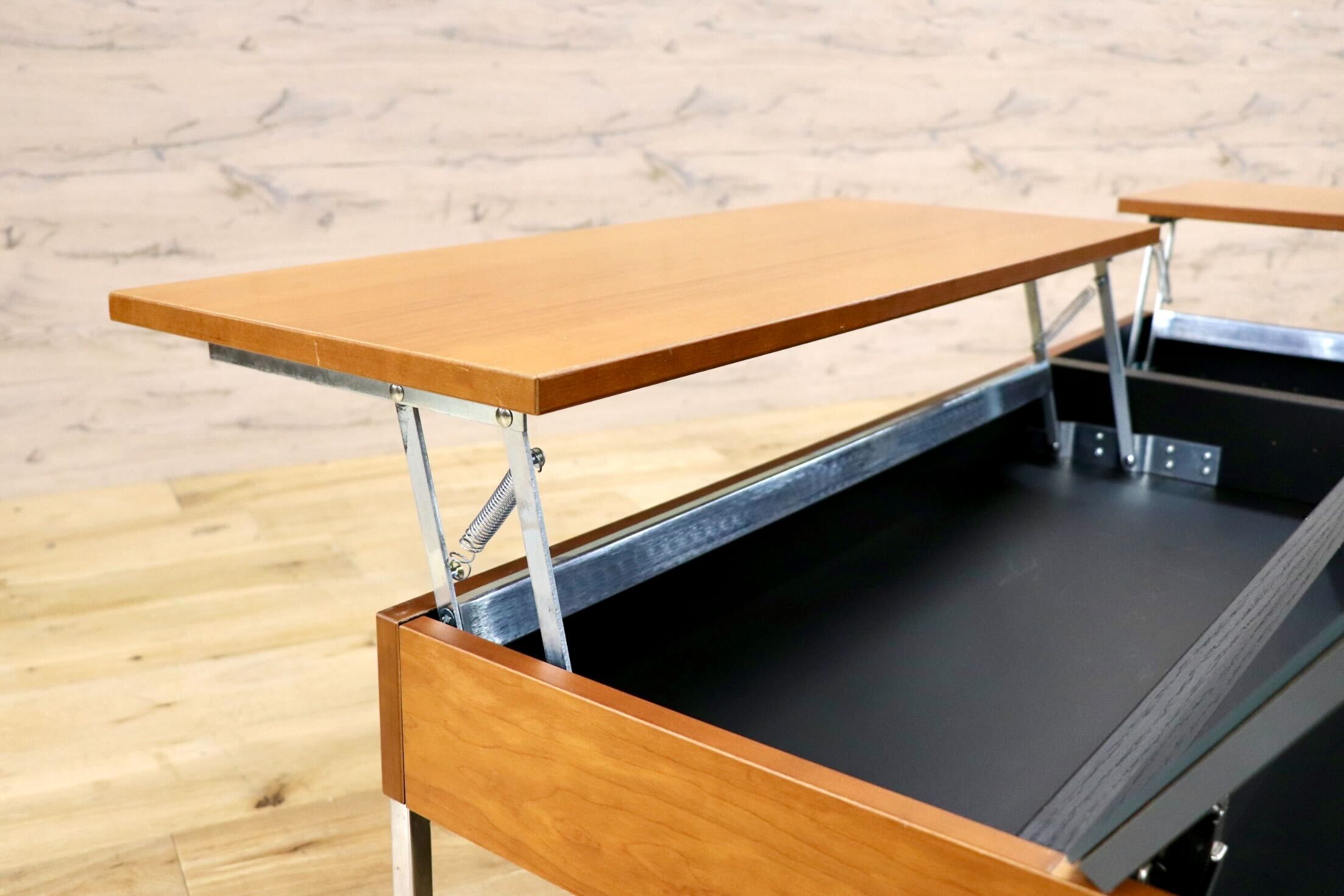 GMIK258○BoConcept / ボーコンセプト Chiva シーバ コーヒーテーブル 収納付 ウォールナット 北欧スタイル デンマーク モダン