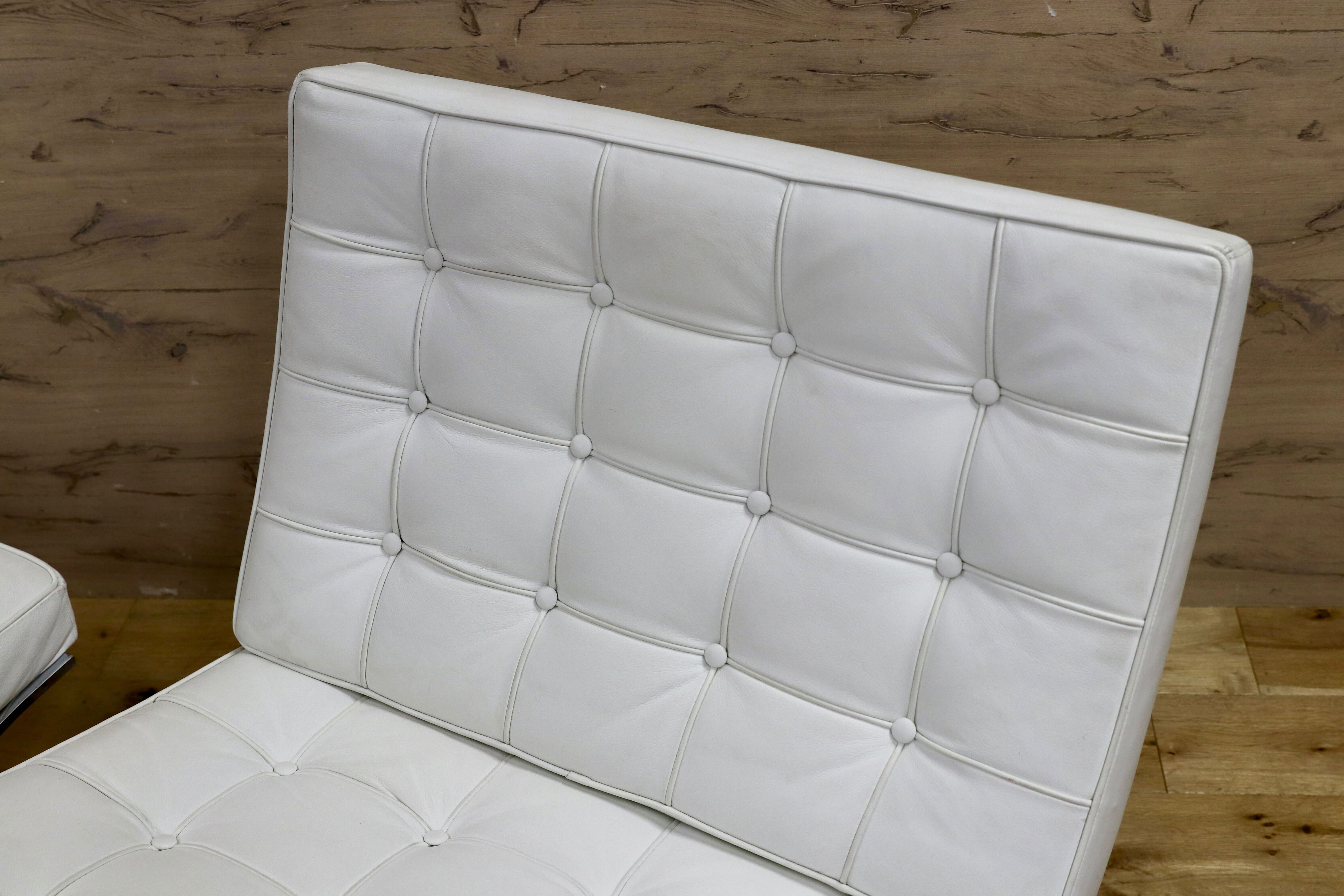 GMIS300○ミース・ファン・デル・ローエ バルセロナチェア 本革 ホワイト 名作 デザイナーズ リプロダクト オットマン ミッドセンチュリー