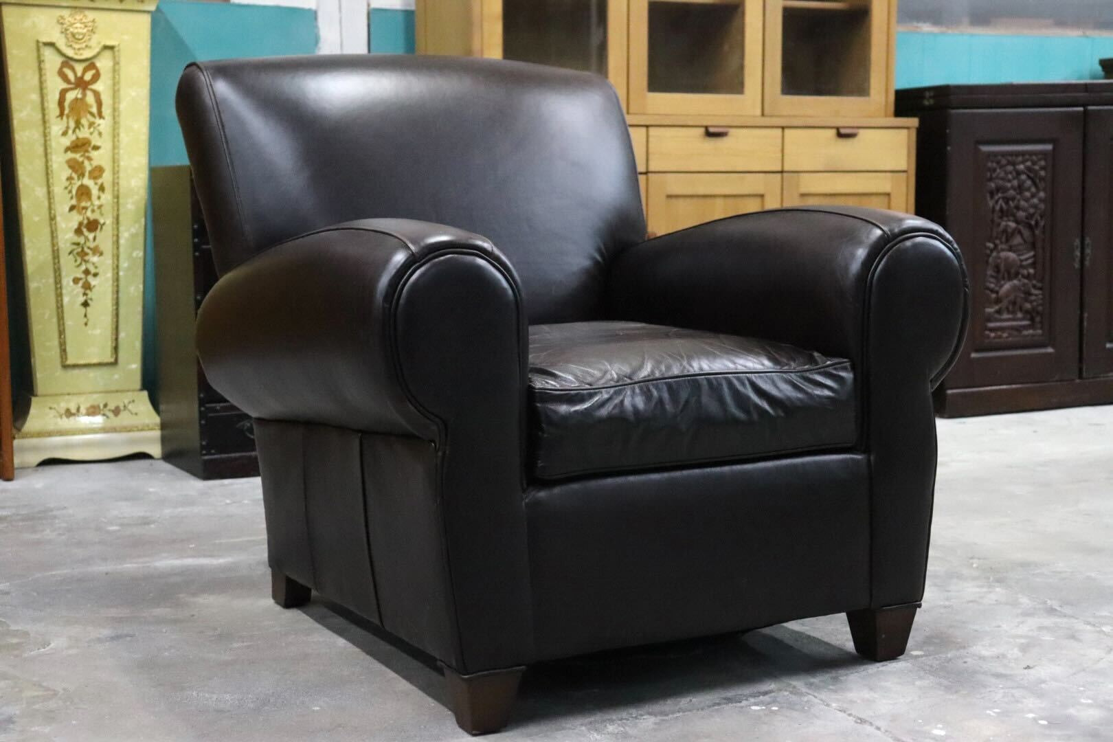 GMIK558B○Pottery Barn / ポッタリーバーン 1人掛けソファ シングルソファ ラウンジチェア 本革 ダークブラウン アメリカ 美品