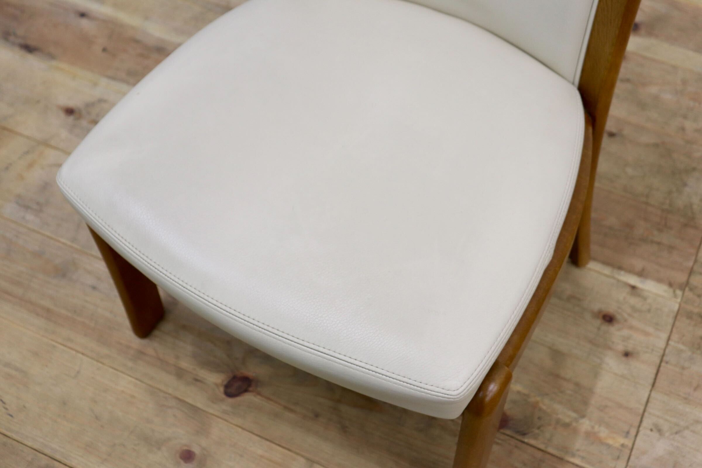 GMIS547B〇浜本工芸 / HAMAMOTO 椅子 ダイニングチェア アームレスチェア 本革 アイボリー オーク 定価約6.8万