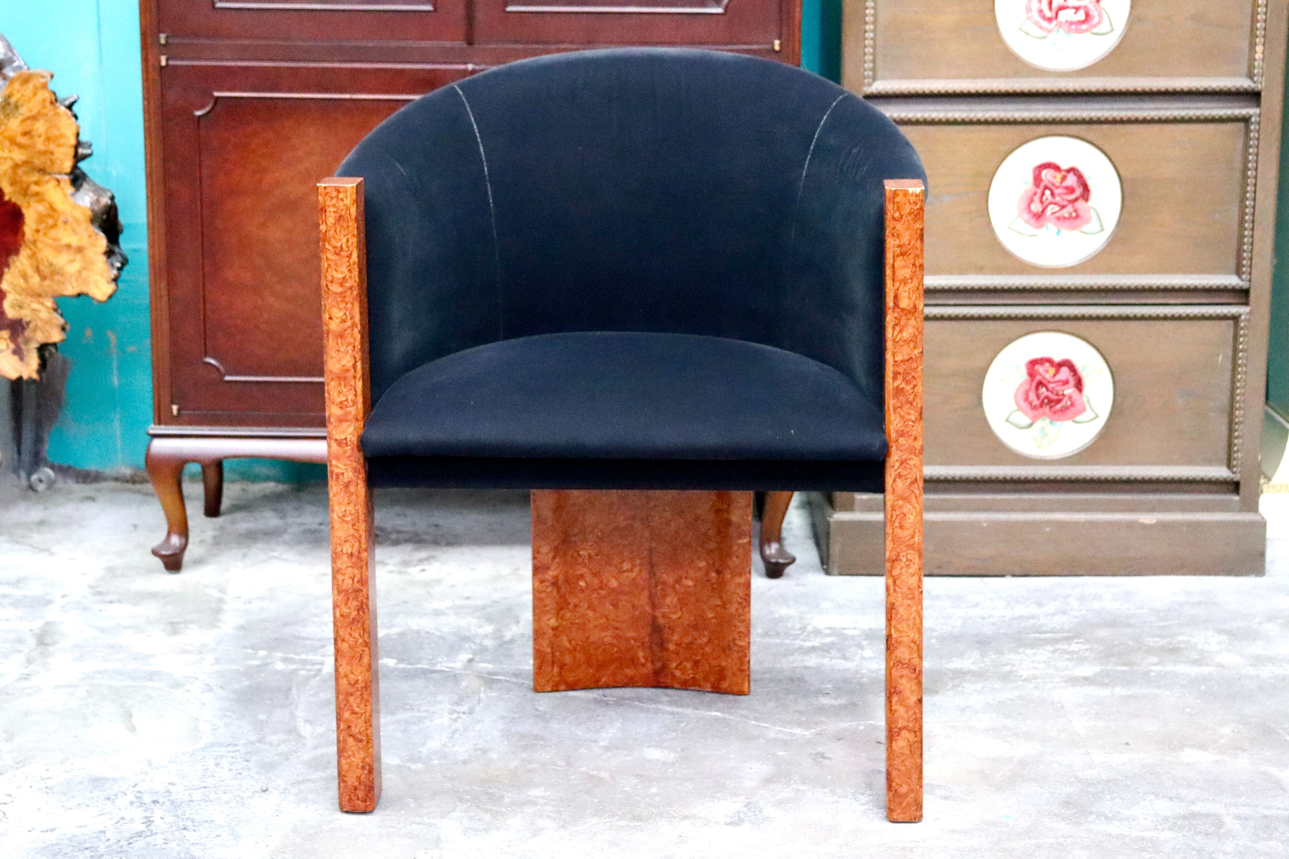 GMIK637E◯ベンフェラーラコレクション 椅子 アームチェア ファブリック Pepe Benlliure ペペ・ベンリウレ 象嵌細工 レッドウッド 希少