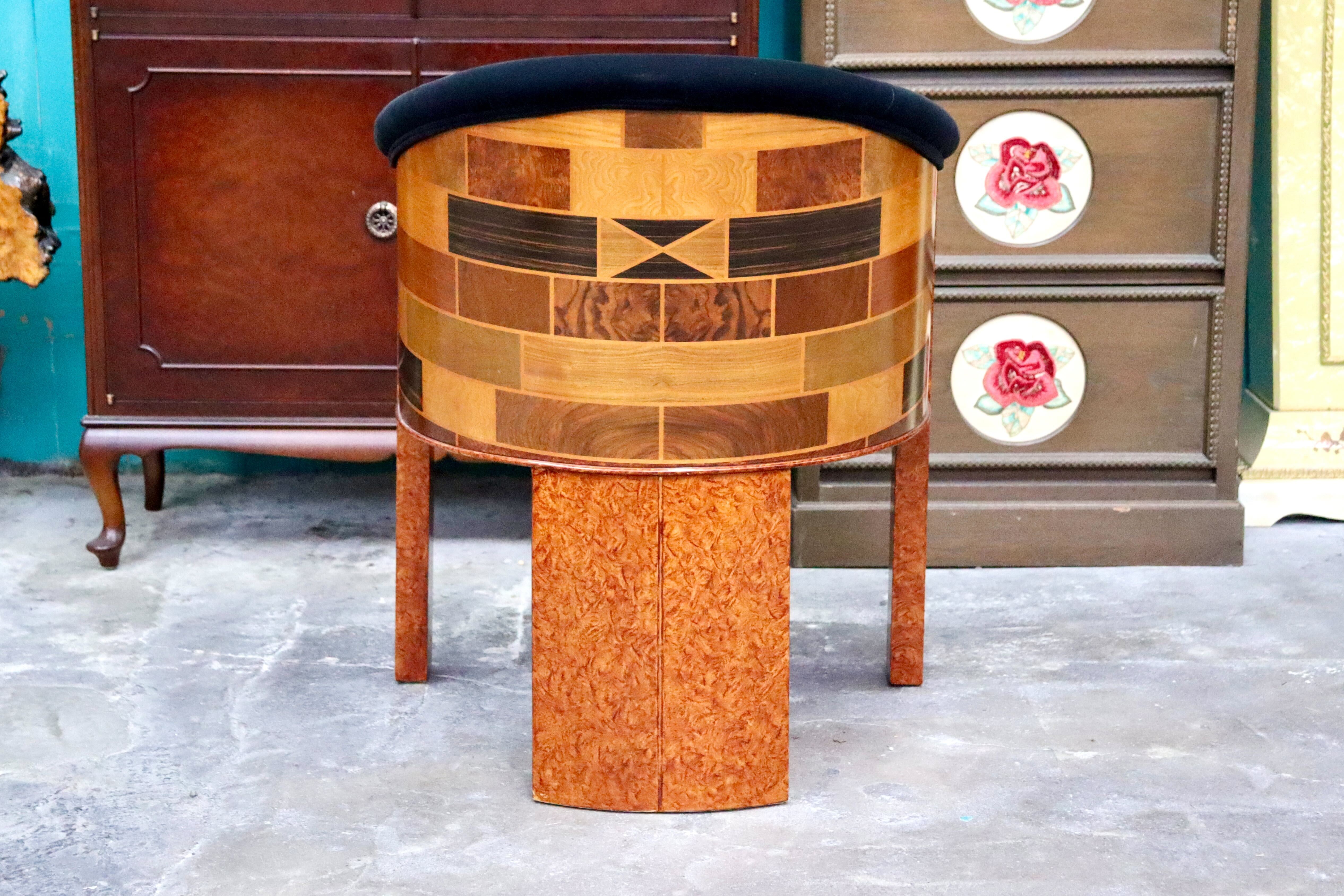 GMIK637E◯ベンフェラーラコレクション 椅子 アームチェア ファブリック Pepe Benlliure ペペ・ベンリウレ 象嵌細工 レッドウッド 希少