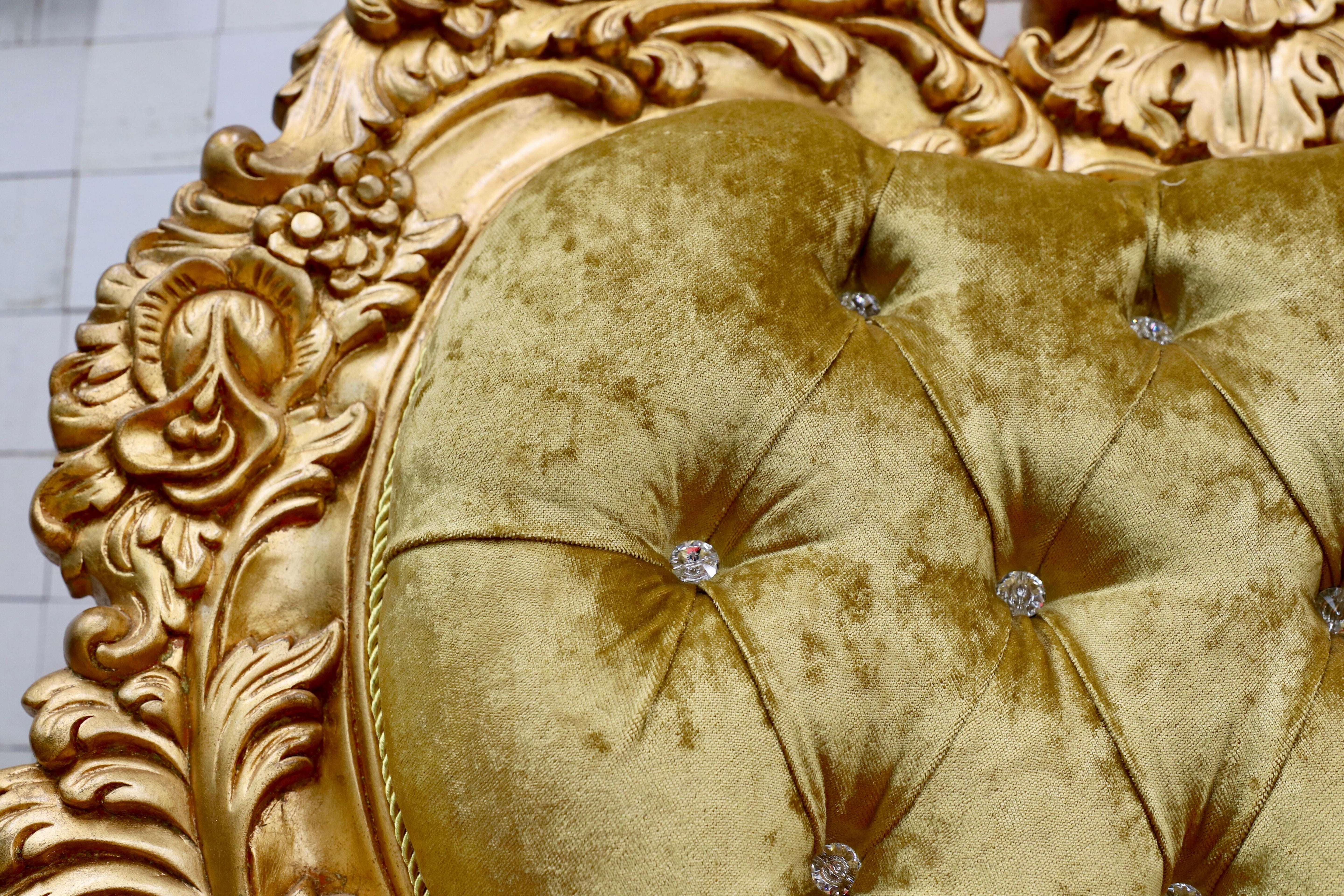 GMIS310A○18世紀 イギリス クラシックスタイル シングルソファ ロココ調 スワロフスキー 最高級 ゴールド エレガント 展示品