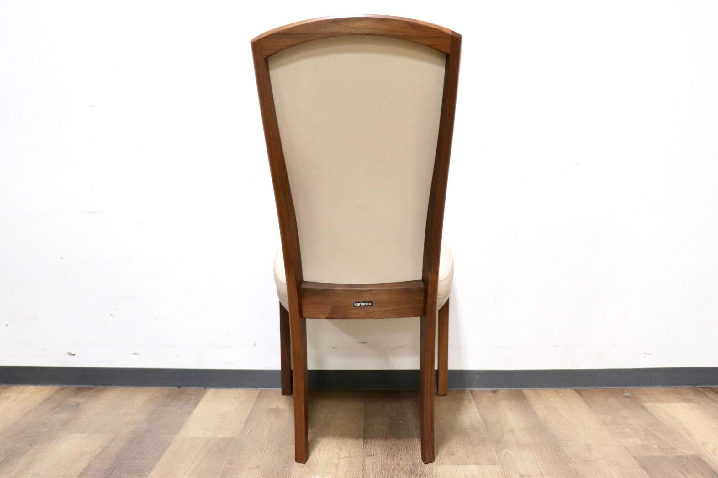 GMHH209C○karimoku / カリモク CT7855 ダイニングチェア 食卓椅子 アームレスチェア 椅子 合皮 国産家具 モダン 定価約8.1万 展示品