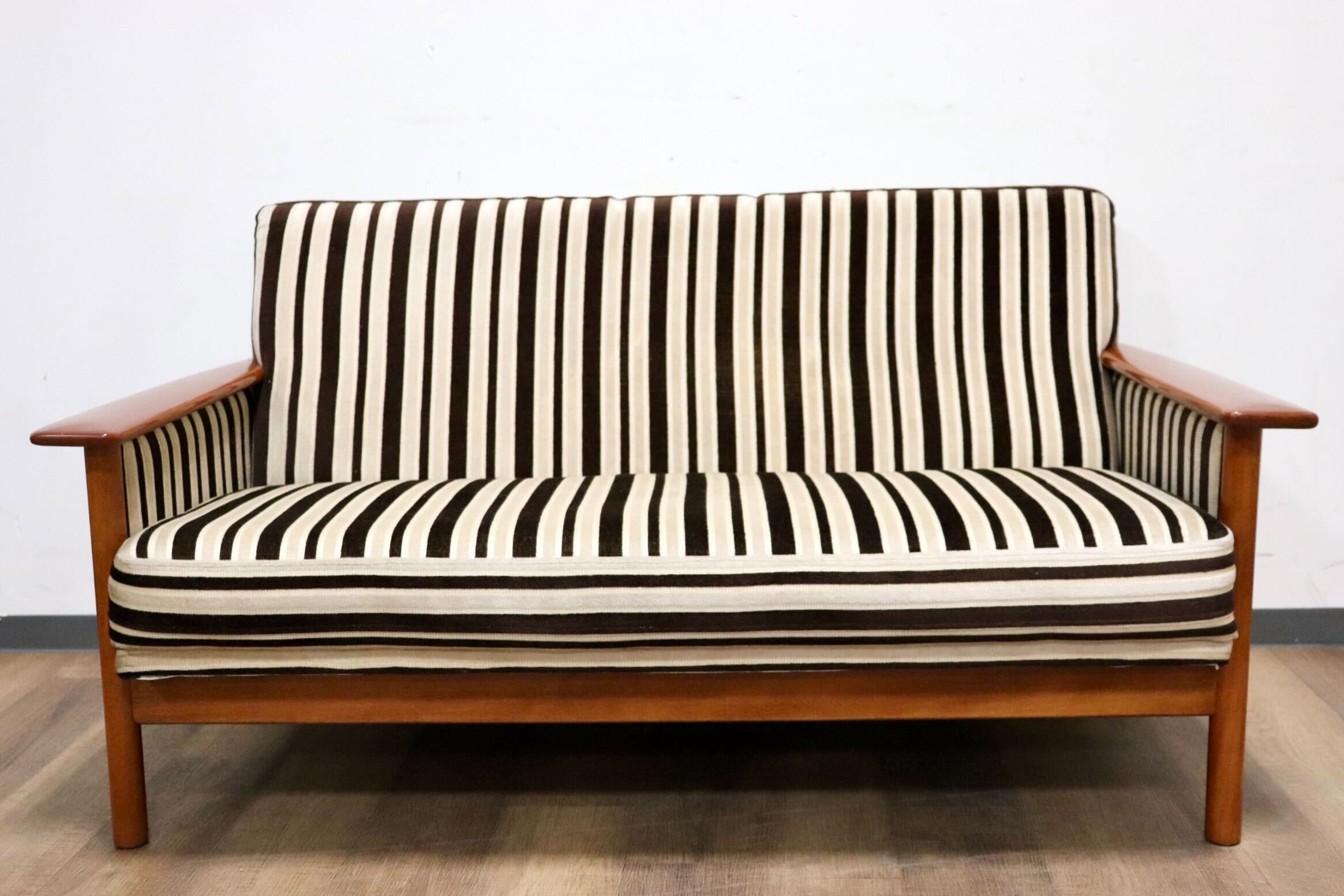 GMHH305○北欧スタイル 2人掛けソファ ラブソファ 2シーター ファブリック 和製 ヴィンテージ アンティーク レトロ カントリー モダン