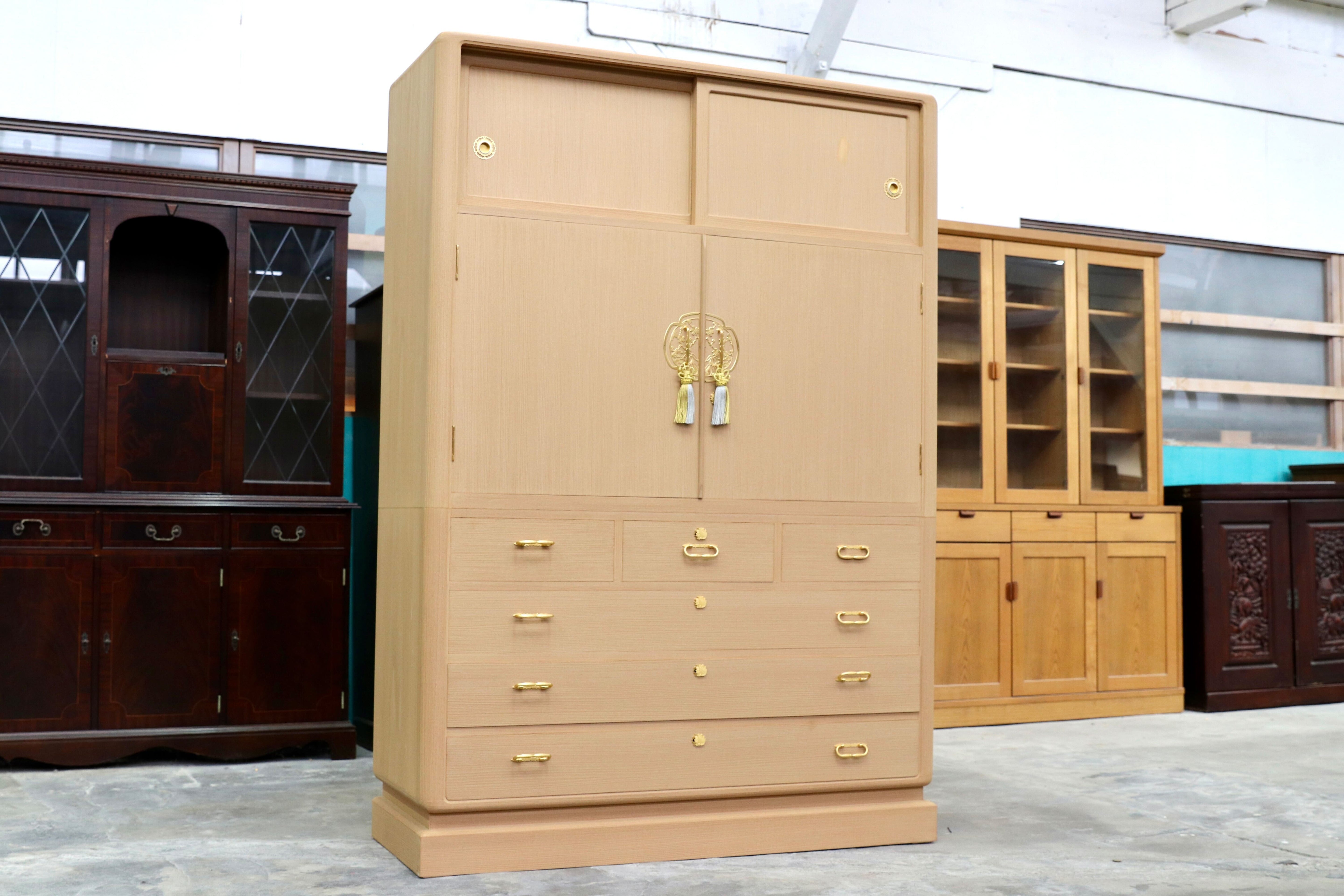 GMIS313○伝統工芸士 岡本国昭 紀州箪笥 和箪笥 着物箪笥 作家物 桐箪笥 和室 衣装箪笥 座敷 最高級 家具