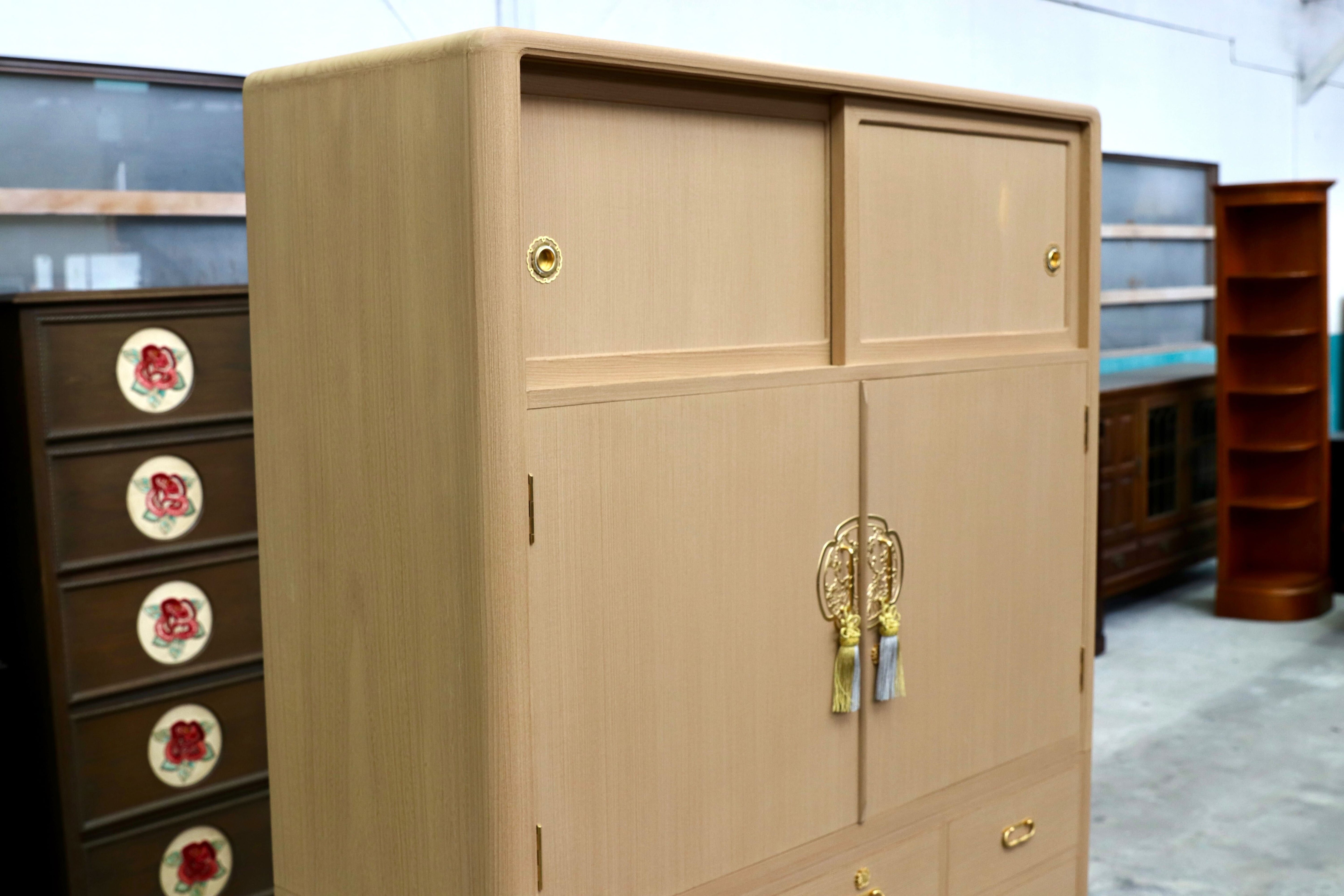 GMIS313○伝統工芸士 岡本国昭 紀州箪笥 和箪笥 着物箪笥 作家物 桐箪笥 和室 衣装箪笥 座敷 最高級 家具