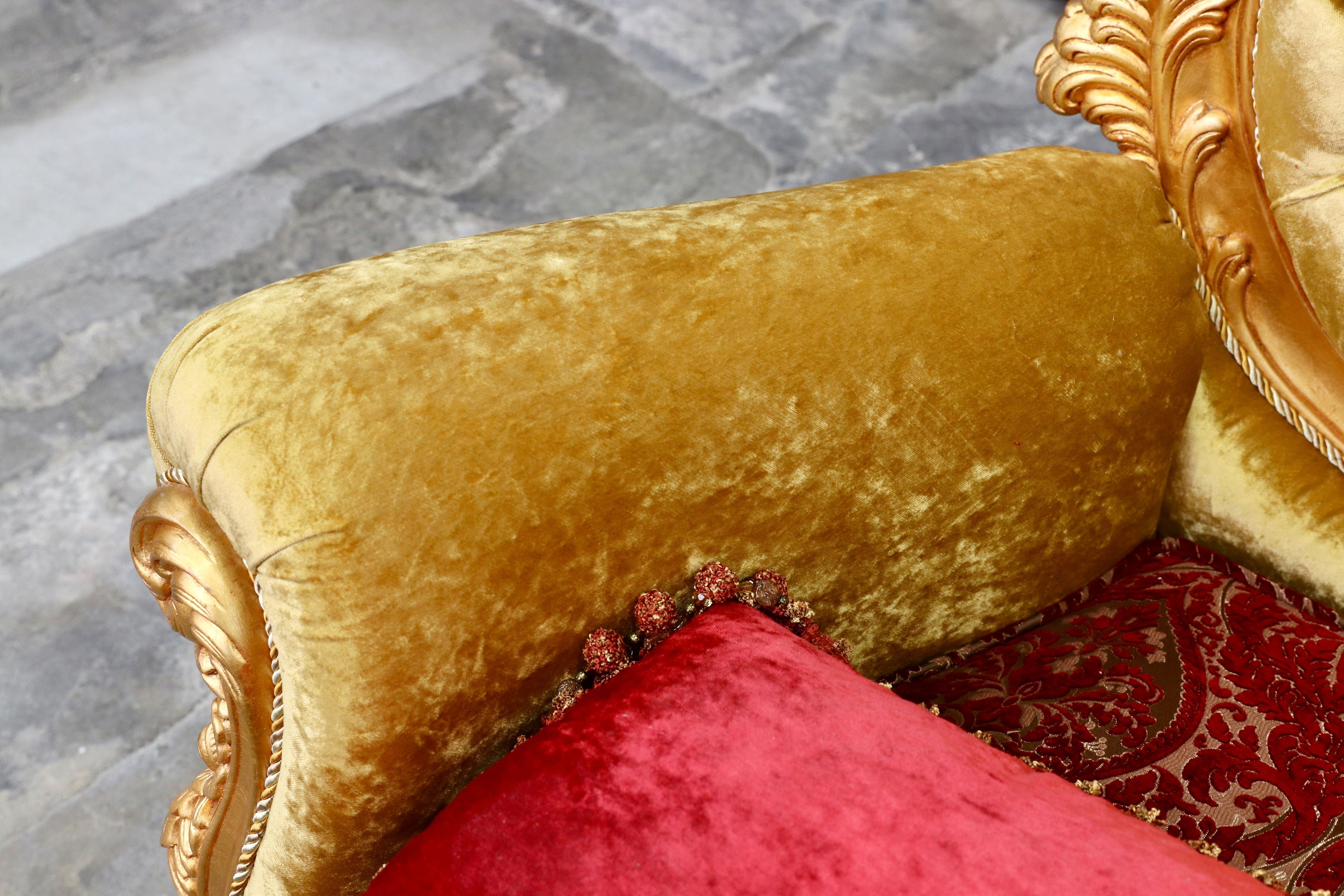 GMIS310B○18世紀 イギリス クラシックスタイル シングルソファ ロココ調 スワロフスキー 最高級 ゴールド エレガント 展示品