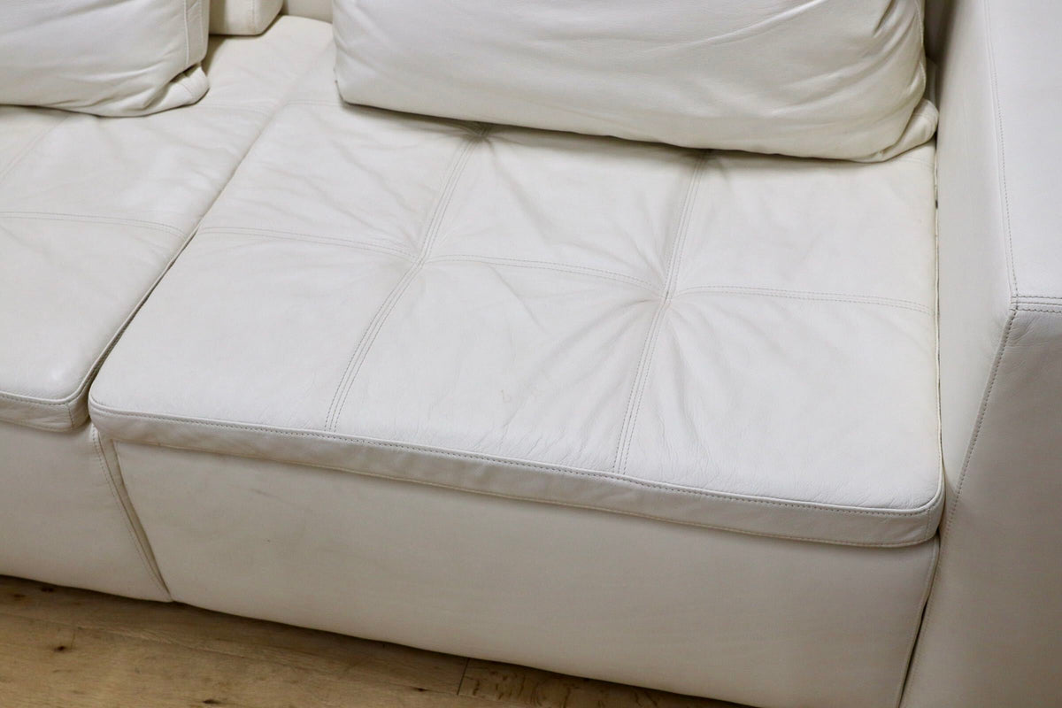 GMJS281B○BoConcept / ボーコンセプト Mezzo メッツォ 3人掛けソファ トリプルソファ 本革 レザー ホワイト 北欧デンマーク 定価約70万