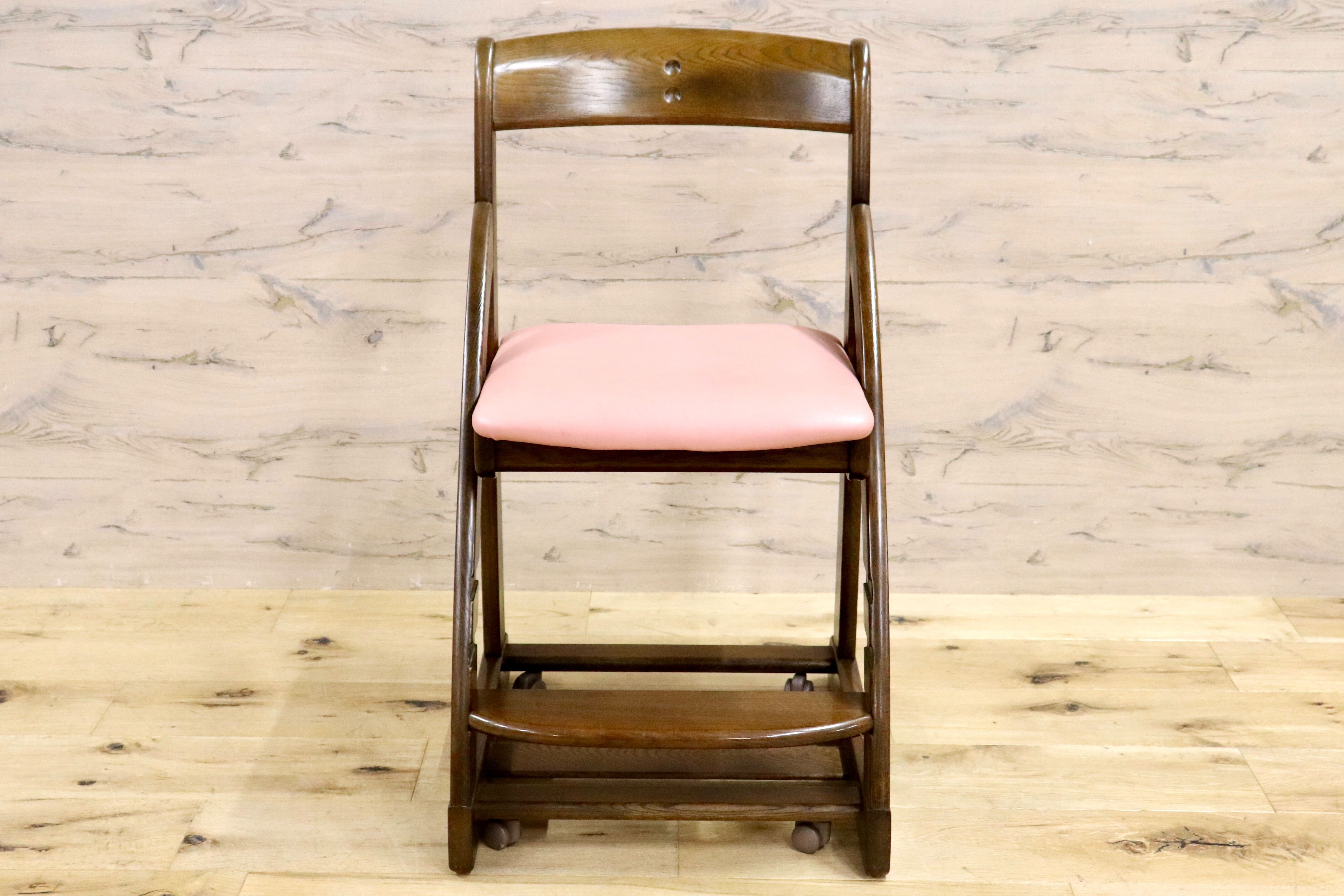 GMHK340B○karimoku / カリモク デスクチェア XT0901IK 学習椅子 キッズチェア キャスター付き 高さ調整 ピンク オーク 合皮