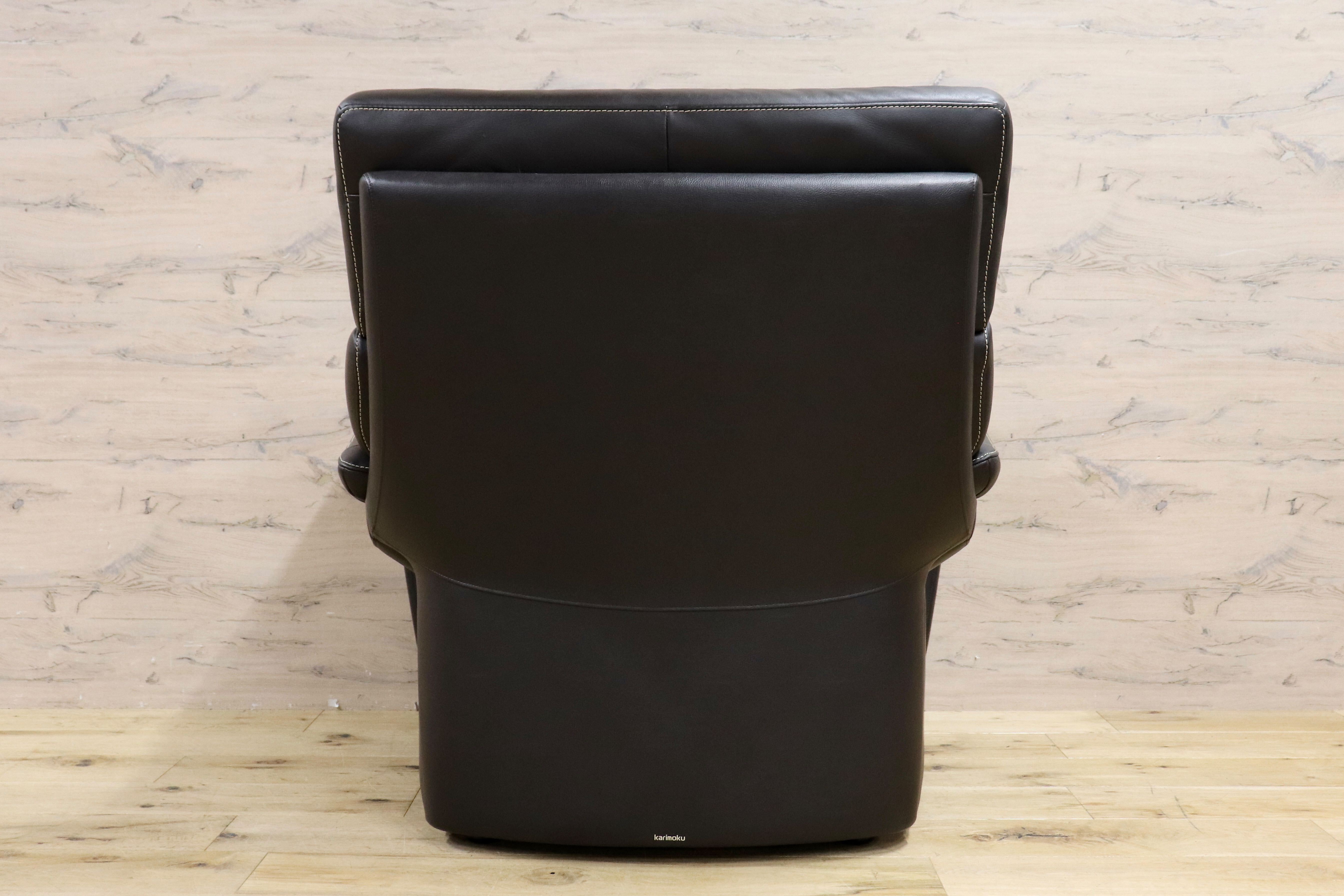 GMIK62A○karimoku / カリモク ZT73 1人掛けソファ シングルソファ ラウンジソファ 応接 モダン 国産家具 レザー 定価約16万
