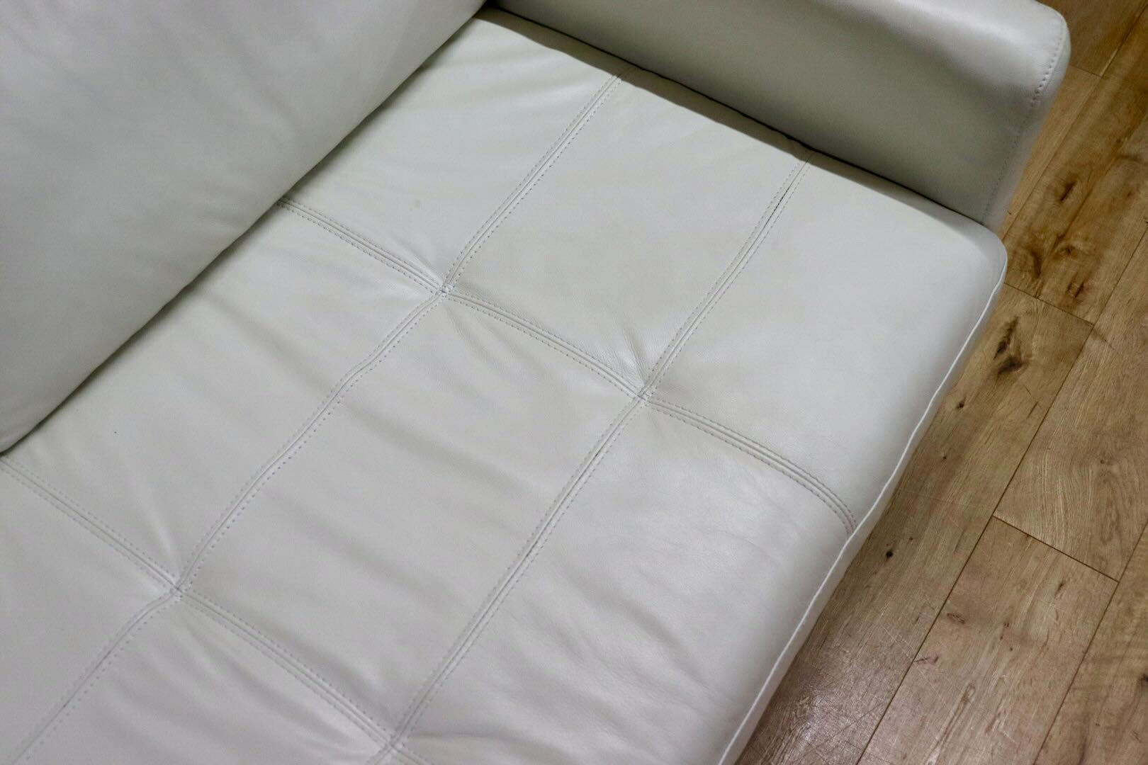 GMIH295○dinos / ディノス LX 2人掛けソファ ラブソファ 長椅子 本革 オフホワイト モダン スタイリッシュ 約18万 美品