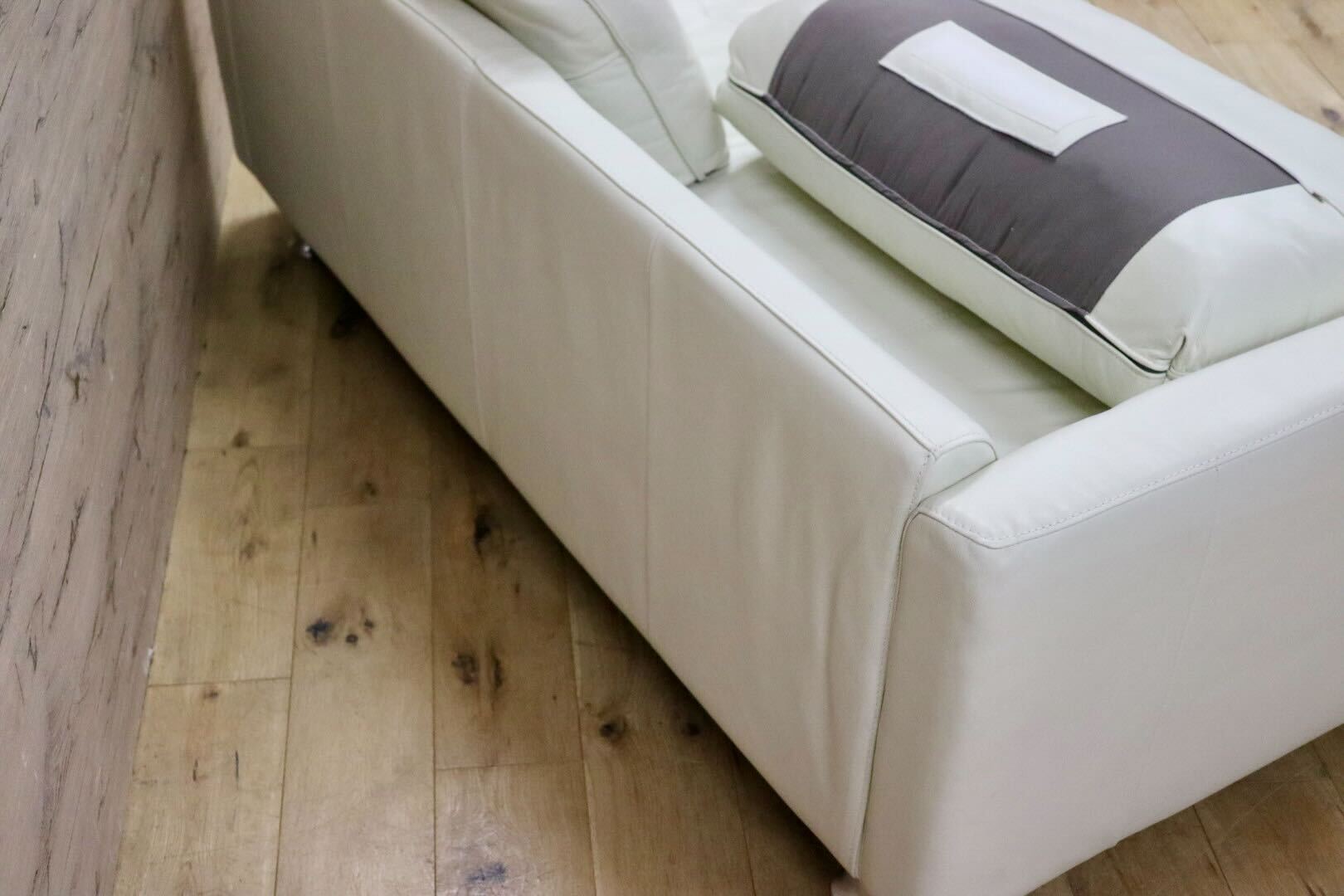 GMIH295○dinos / ディノス LX 2人掛けソファ ラブソファ 長椅子 本革 オフホワイト モダン スタイリッシュ 約18万 美品