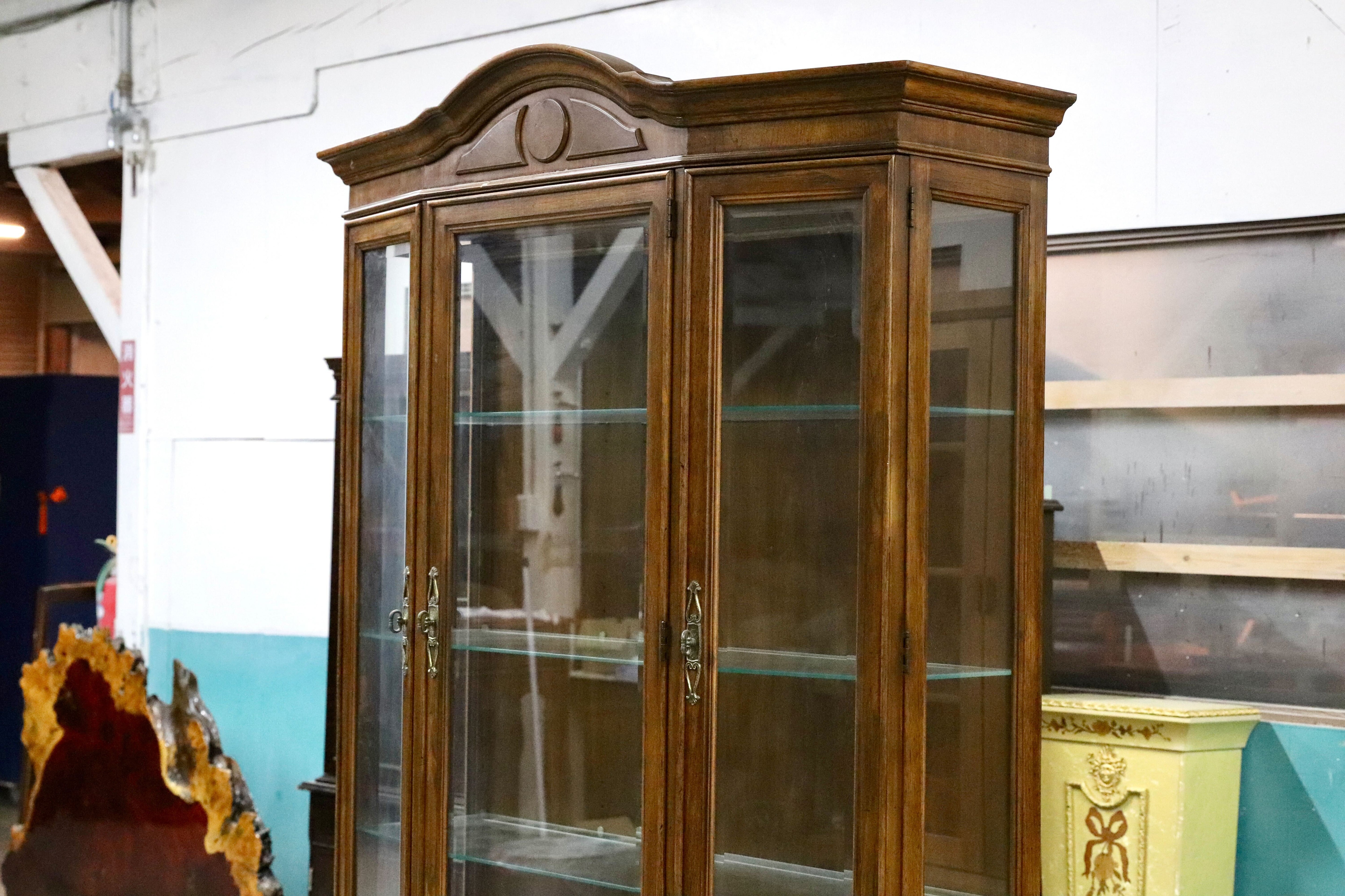 GMIK575○DREXEL HERITAGE / ドレクセルヘリテイジ キャビネット 飾り棚 クラシック キュリオ アメリカ ヴィンテージ カップボード