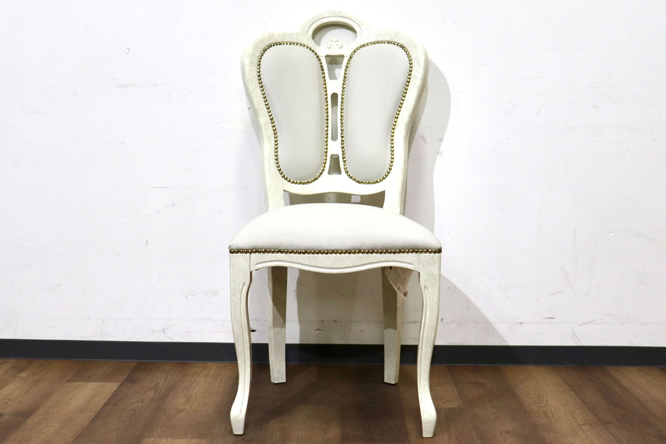 GMHN308C○Eddi Rose / エディローズ イタリア製 ダイニングチェア 食卓椅子 アームレスチェア 鋲打 猫脚 エレガント クラシック 輸入家具