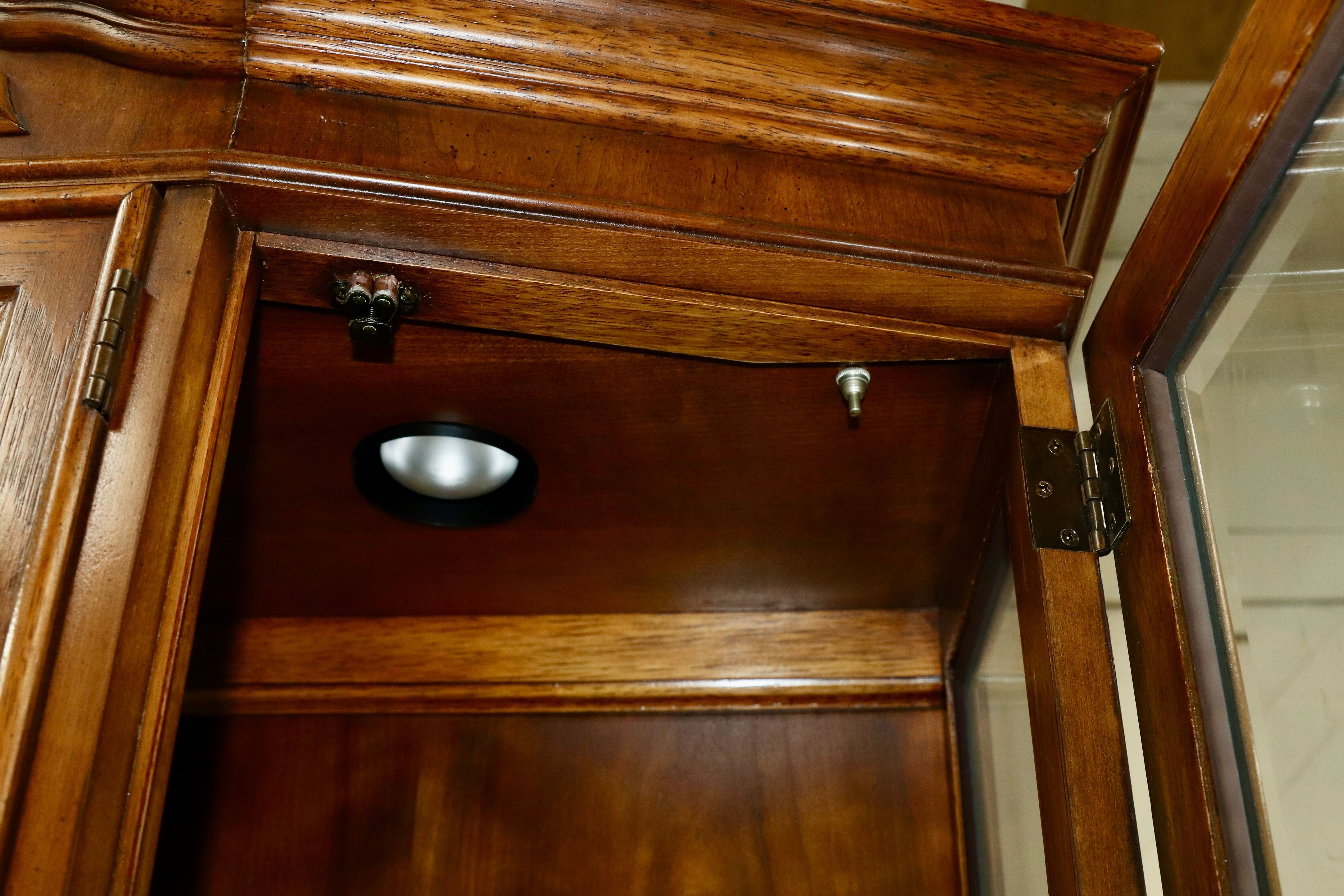 GMIK575○DREXEL HERITAGE / ドレクセルヘリテイジ キャビネット 飾り棚 クラシック キュリオ アメリカ ヴィンテージ カップボード