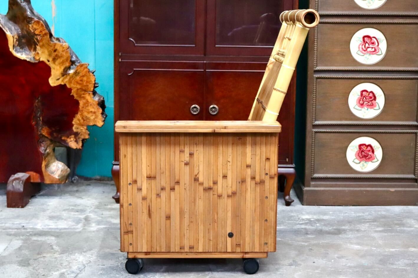 GMIH428○梅里竹芸 1人掛けソファ アームチェア 左高タイプ 高級 真竹 伝統工芸品 キャスター付き 健康椅子 和モダン 定価約25万