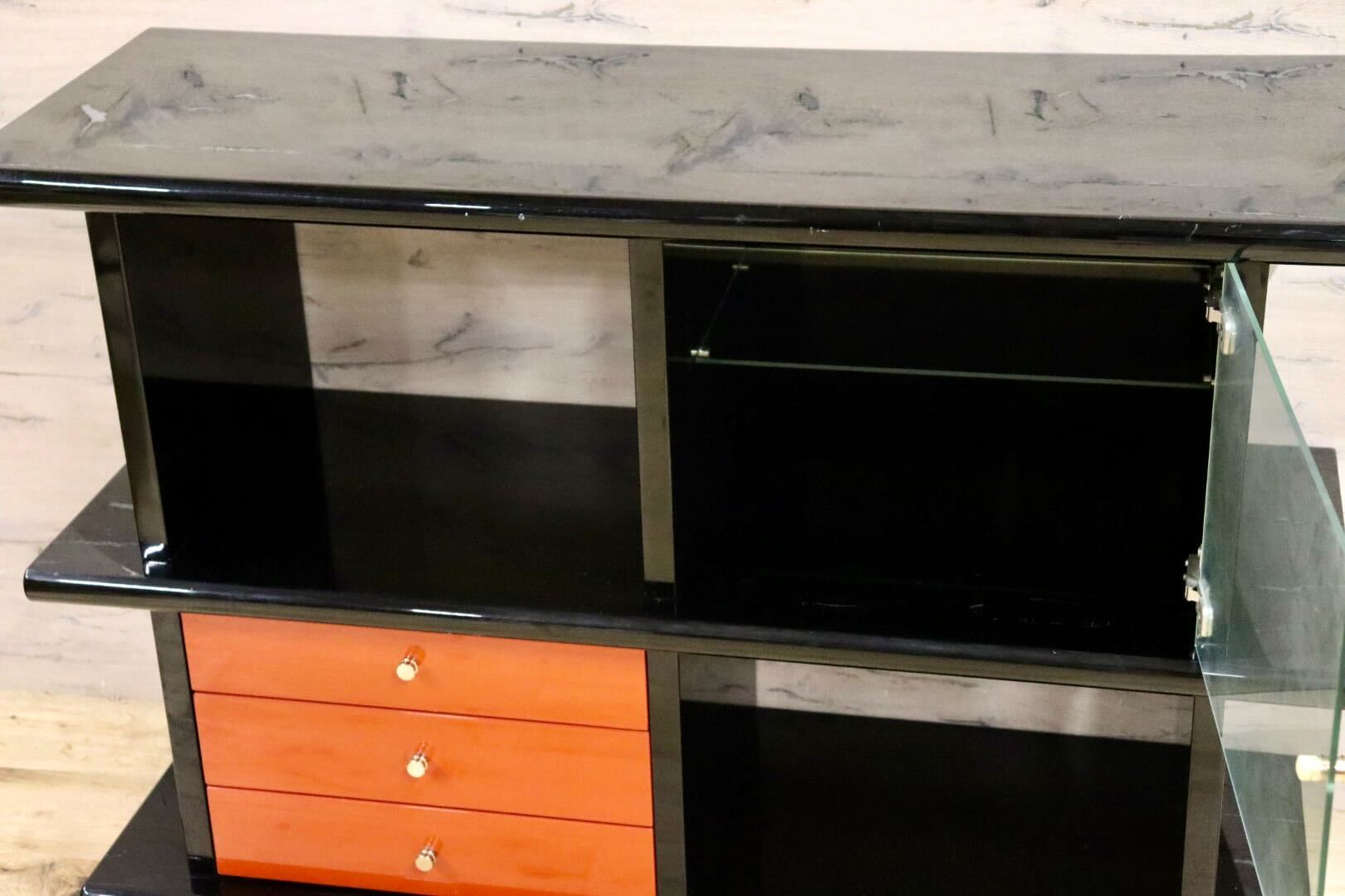 GMHS187B○輪島塗り 飾り棚 サイドボード 茶箪笥 茶棚 収納棚 朱色 伝統工芸 和家具 和モダン 和室 座敷 最高級 アンティーク 検)モリシゲ