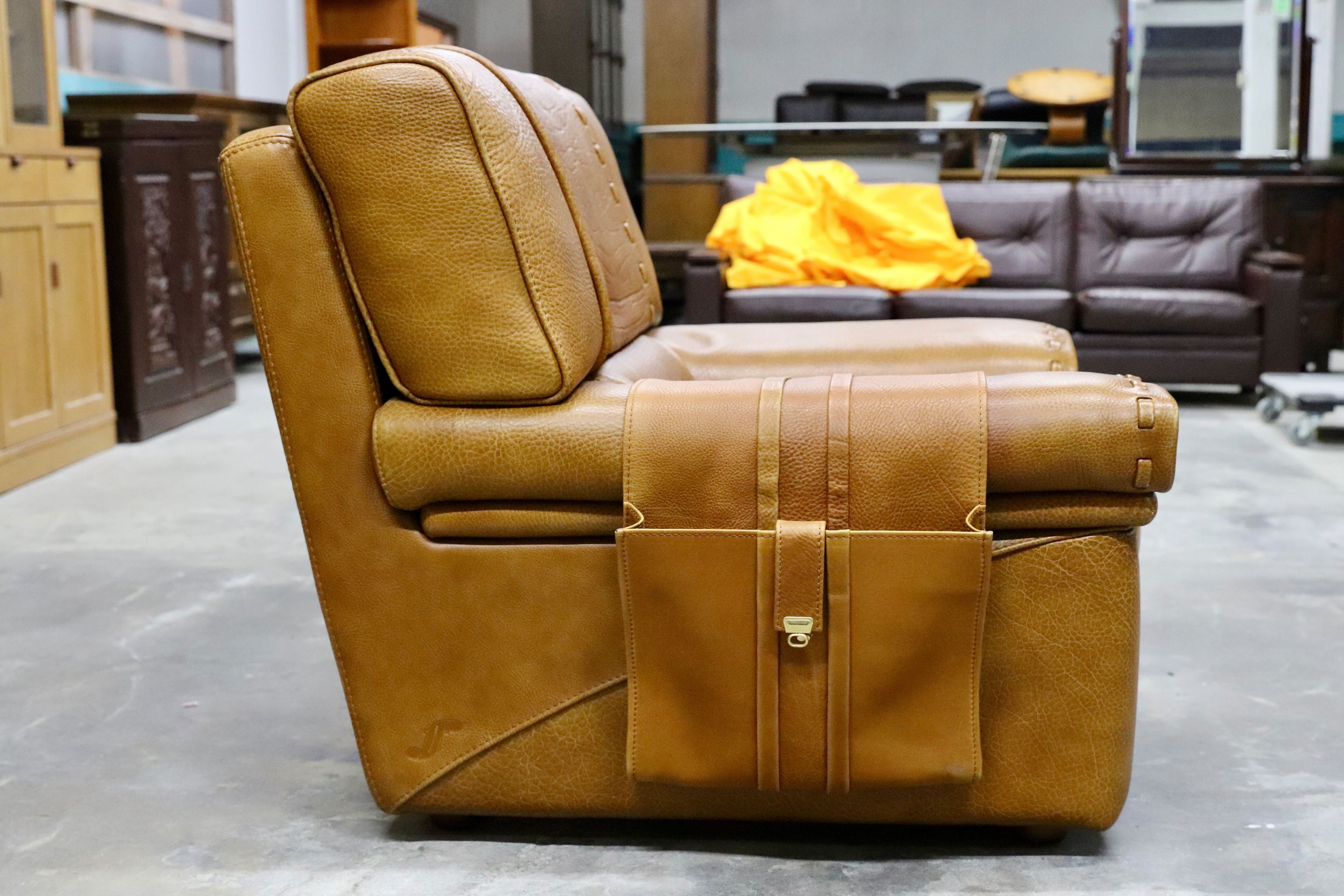 GMIK576C○formenti / フォルメンティ イタリア製 最高級 ラグジュアリー シングルソファ 厚手本革 ブラウン ユーロカーサ取扱 約70万