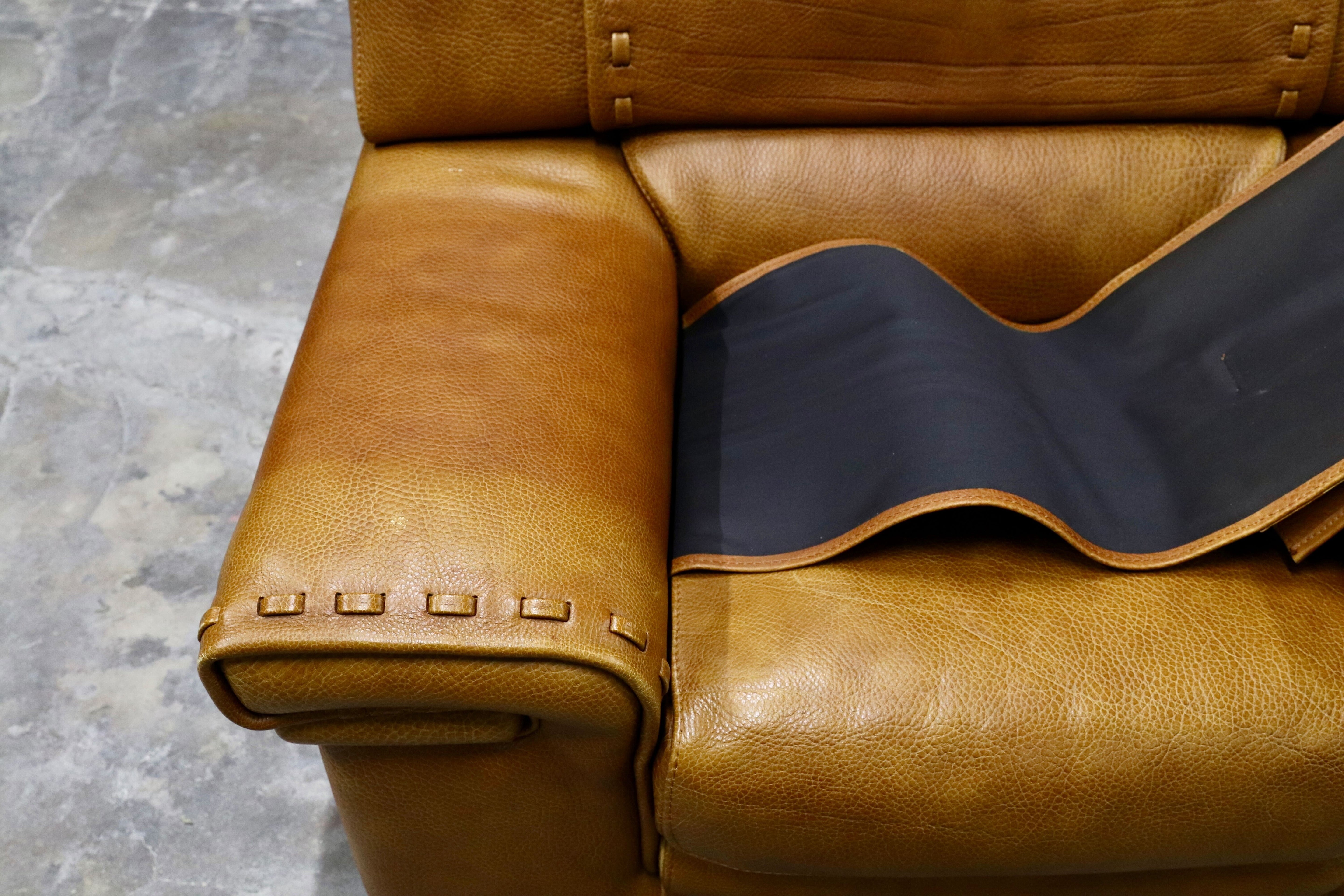 GMIK576C○formenti / フォルメンティ イタリア製 最高級 ラグジュアリー シングルソファ 厚手本革 ブラウン ユーロカーサ取扱 約70万