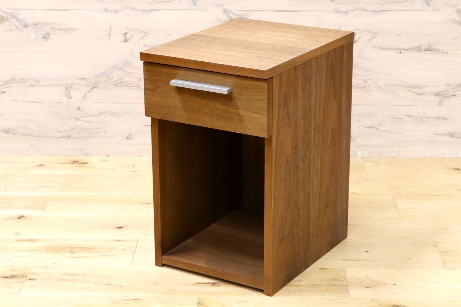 GMIK834○ACTUS / アクタス FB ナイトテーブル エンドテーブル サイトテーブル ベッドサイド ウォールナット材 北欧スタイル