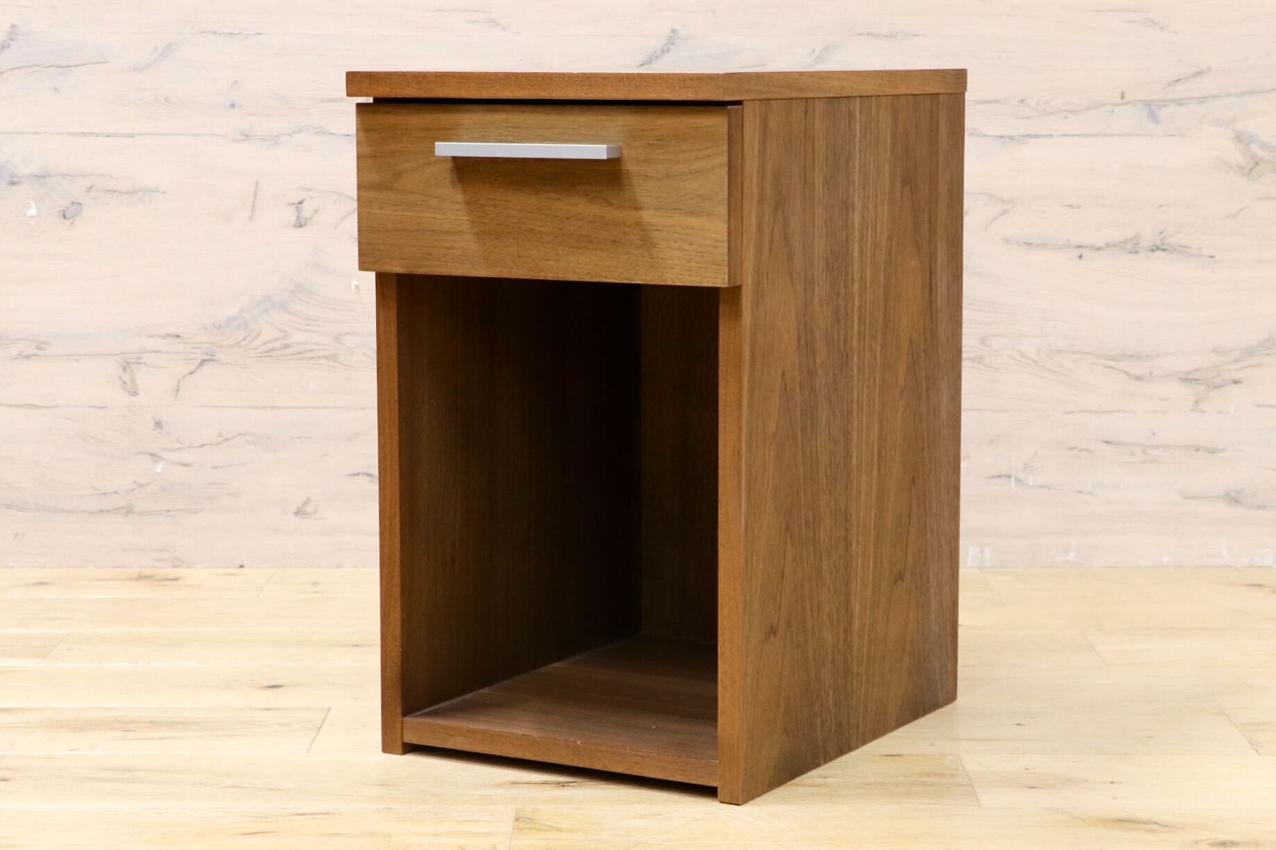 GMIK834○ACTUS / アクタス FB ナイトテーブル エンドテーブル サイトテーブル ベッドサイド ウォールナット材 北欧スタイル