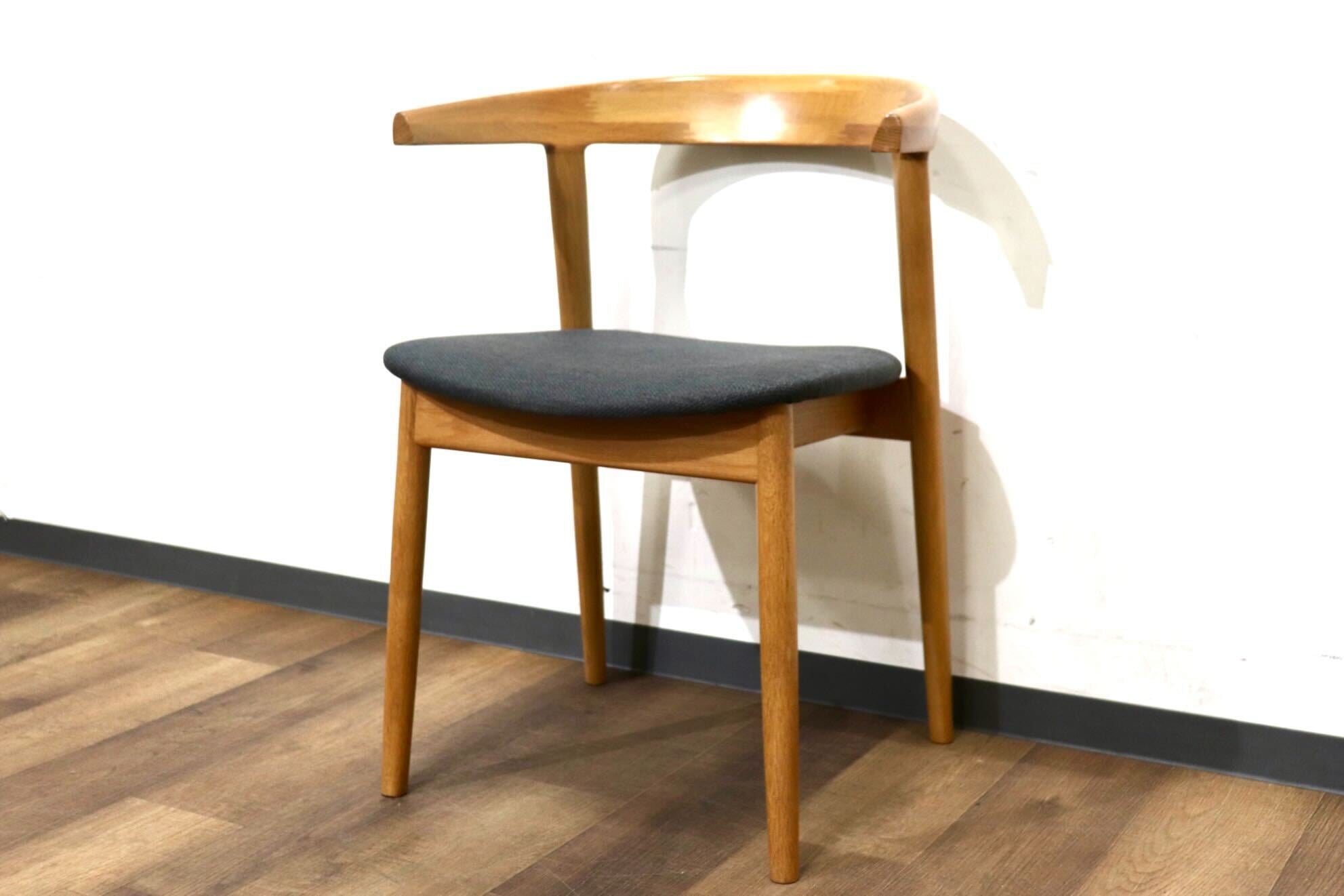 GMHN275D○北欧スタイル ダイニングチェア アームチェア 食卓椅子 椅子 チェア シンプル ナチュラル グレー オーク材 モダン 検) TOMOSU