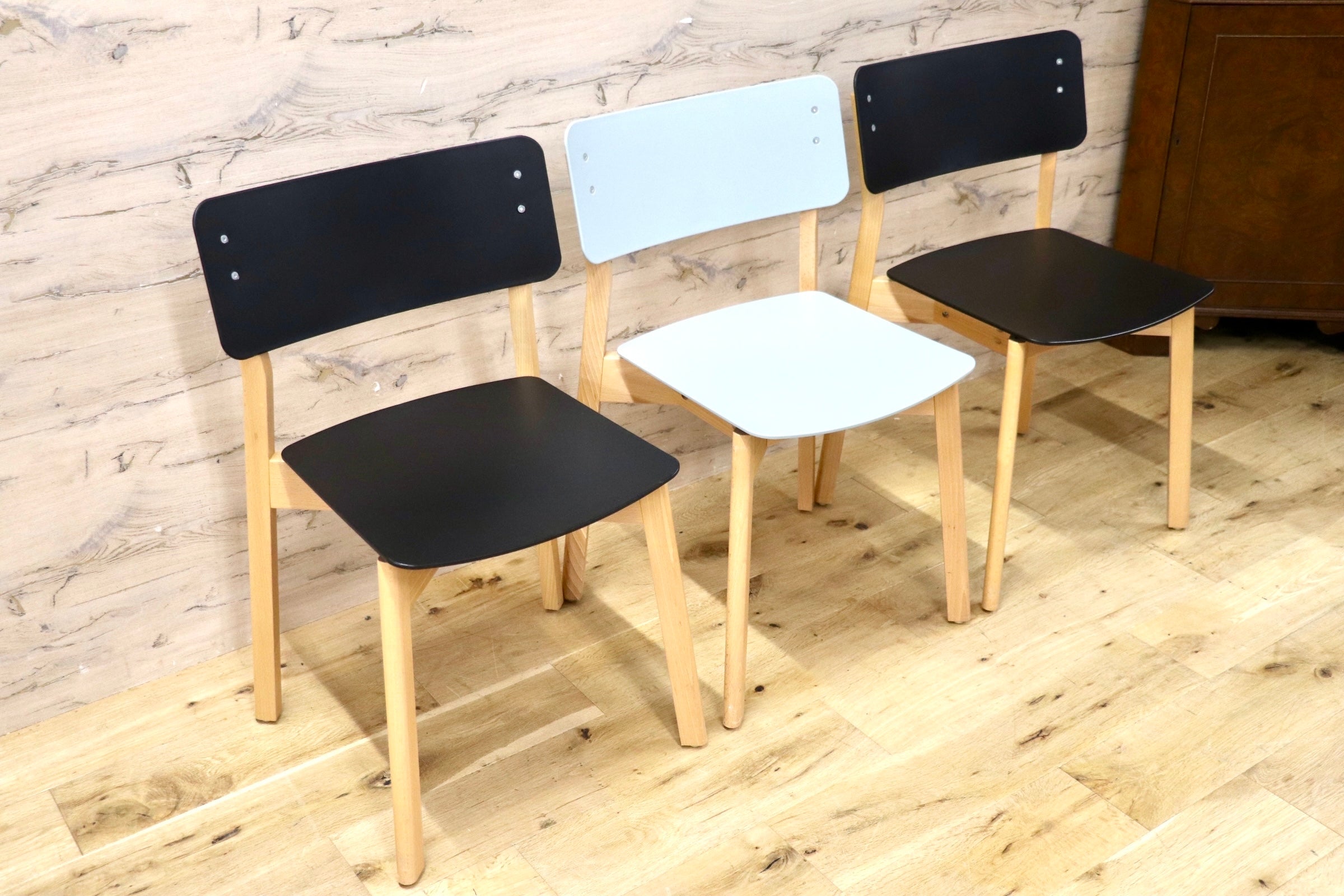 GMJK213B◯KOKUYO / コクヨ Plocka プロッカ スタッキングチェア ミーティングチェア ダイニングチェア 椅子 3脚セット オフィス 北欧