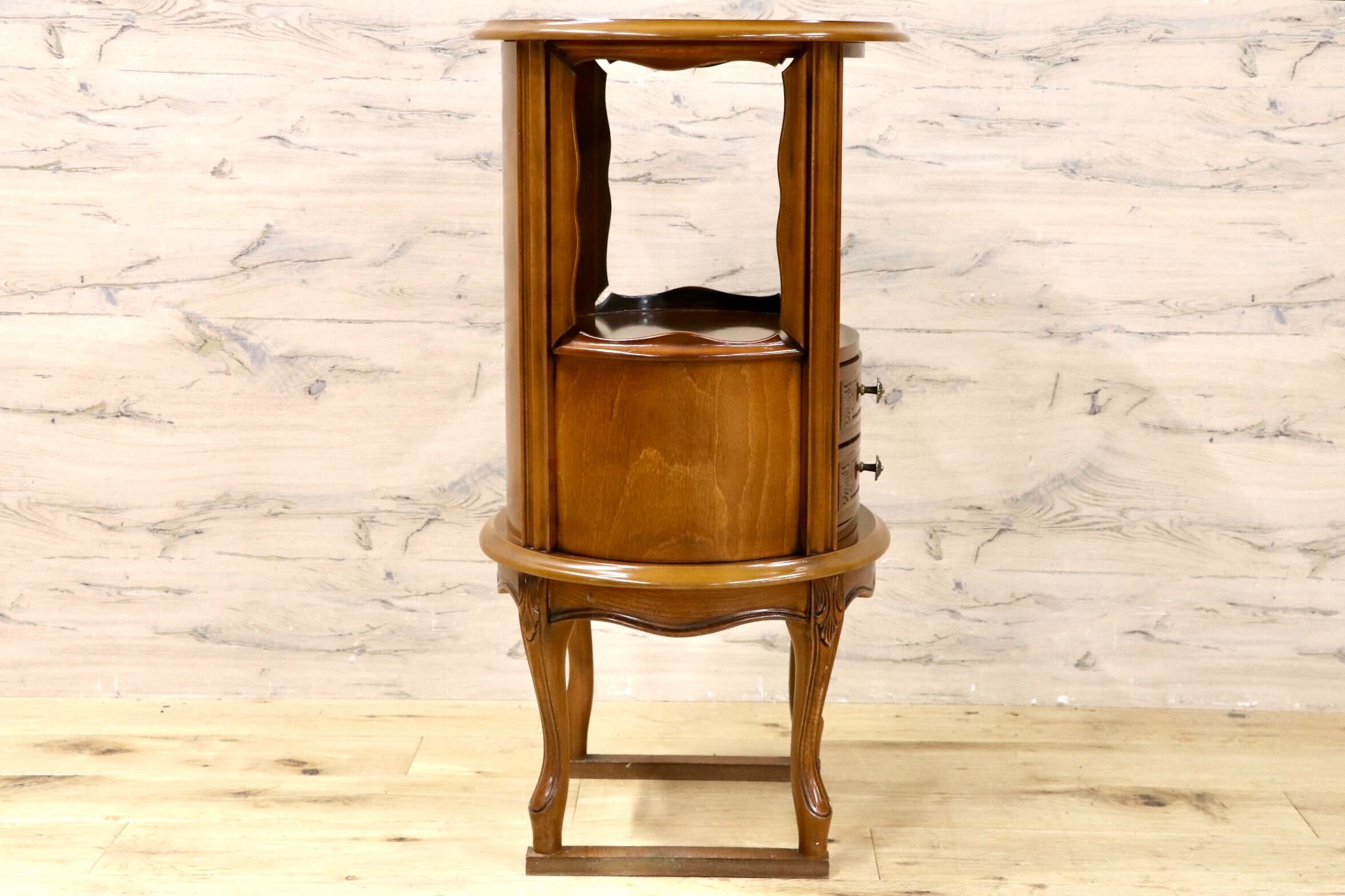 GMIK833○イタリア製 サイドテーブル ラウンドチェスト コンソール ナイトテーブル クラシック 猫脚 2段引き出し 木製 電話台 彫刻