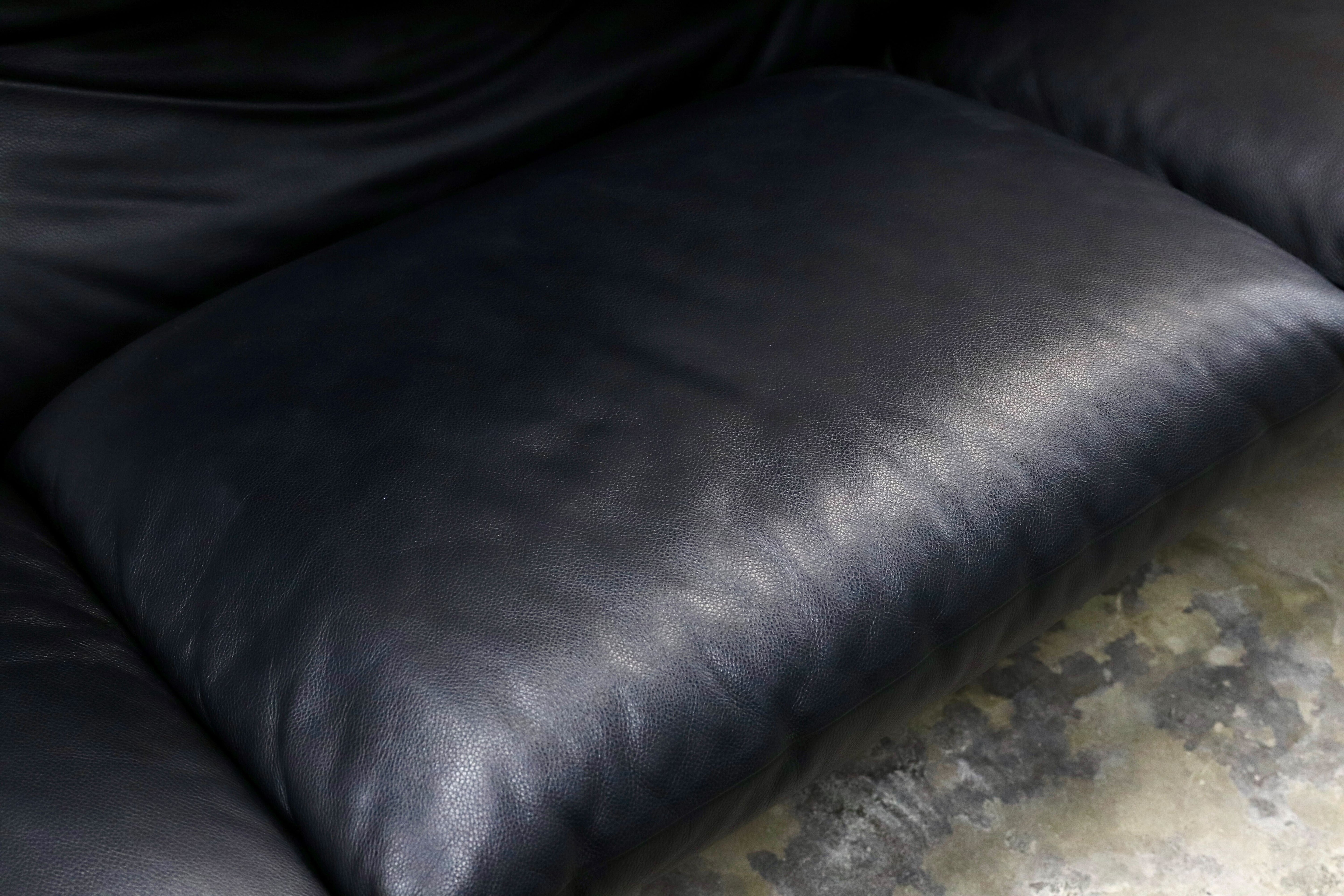 GMIK601○Cassina / カッシーナ MARALUNGA マラルンガ 3人掛けワイド トリプルソファ ヴィコ・マジストレッティ オットマンセット 約344万