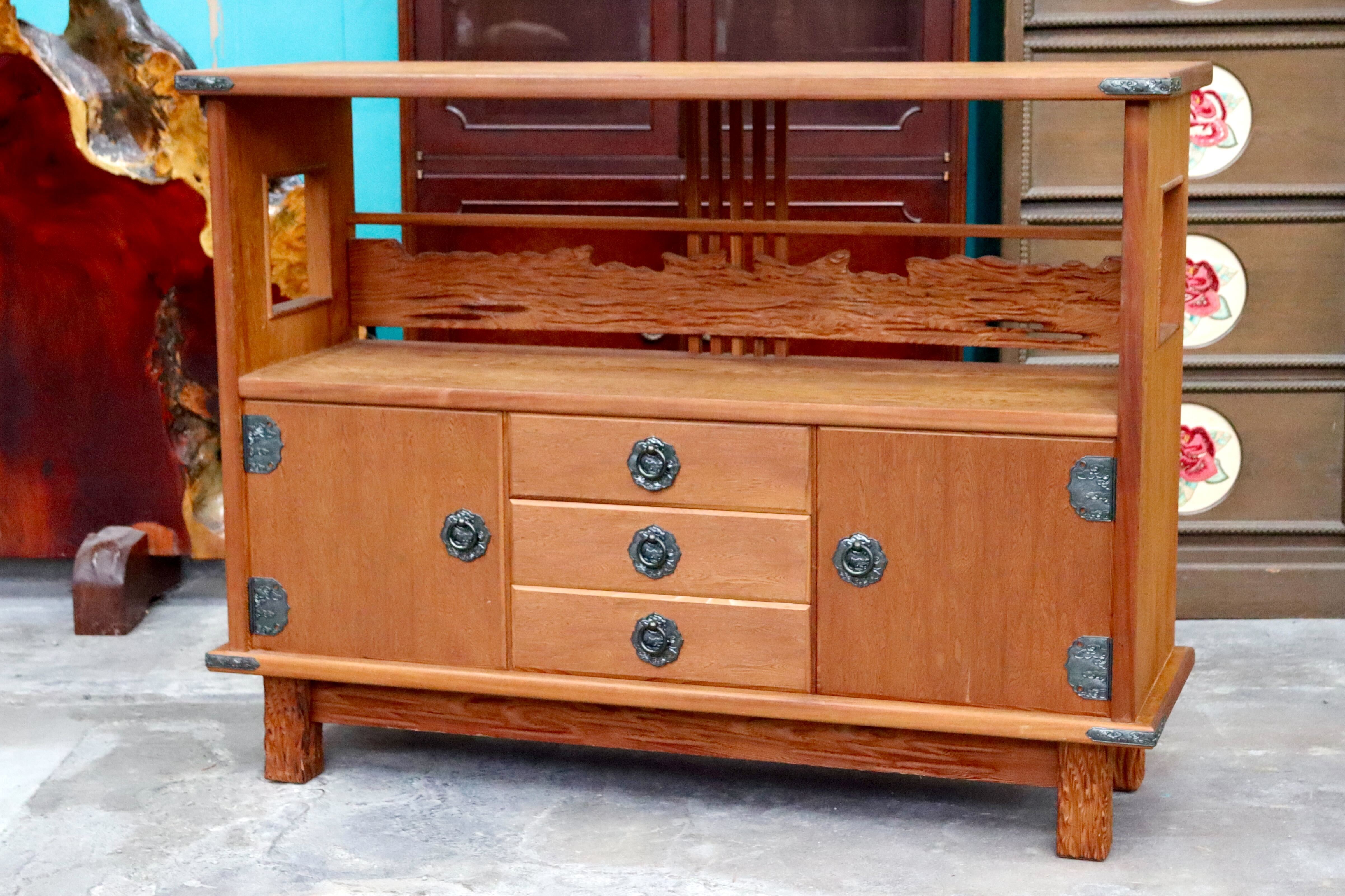 GMIS510○世界遺産屋久杉 茶棚 飾り棚 茶箪笥 サイドボード リビングボード 和家具 和室 古民家 伝統工芸 和モダン アンティーク