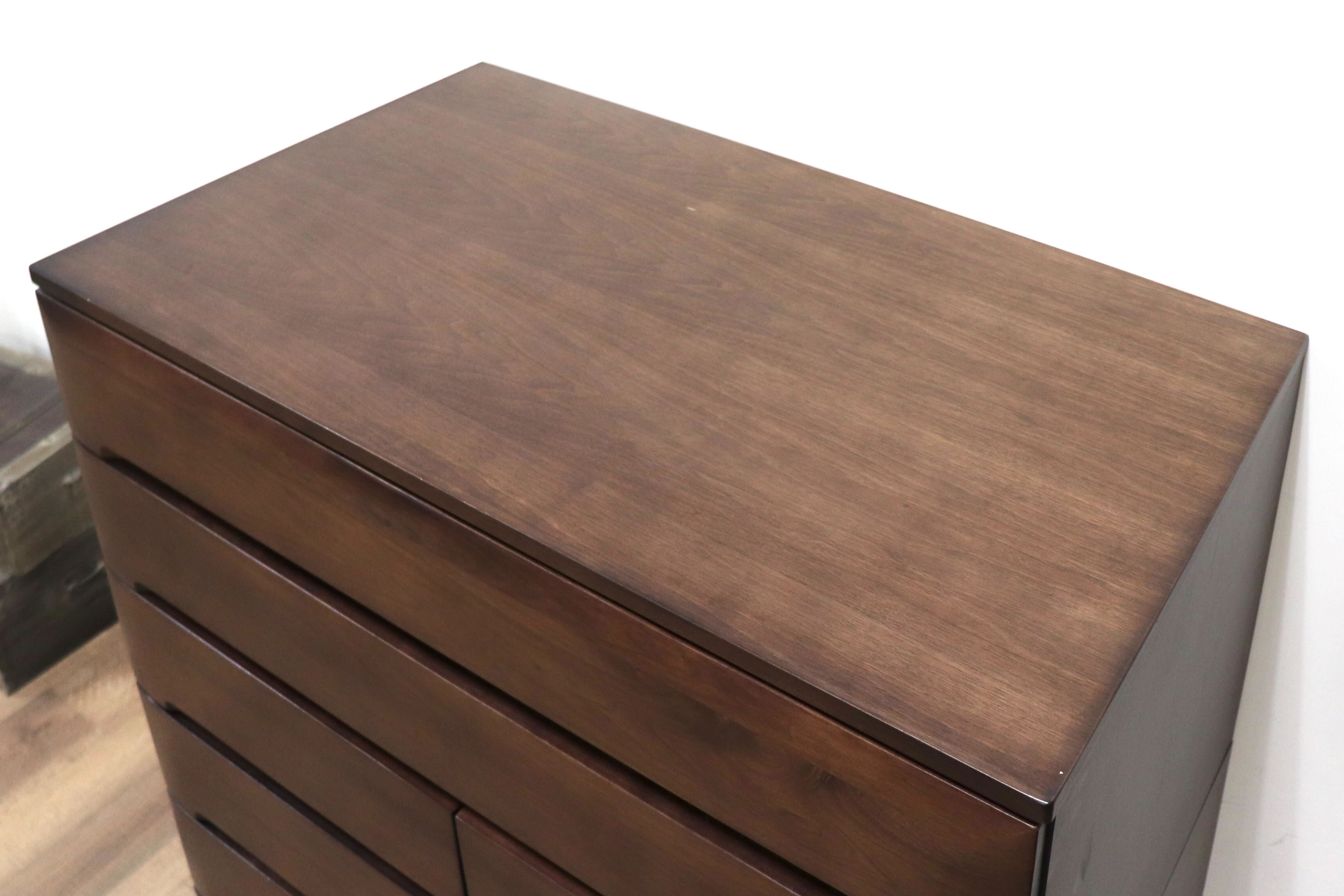 GMHS31○IDC大塚家具 7段チェスト 整理箪笥 ハイチェスト 収納家具 洋服タンス ウォールナット材 桐材 北欧スタイル モダン 定価約40万