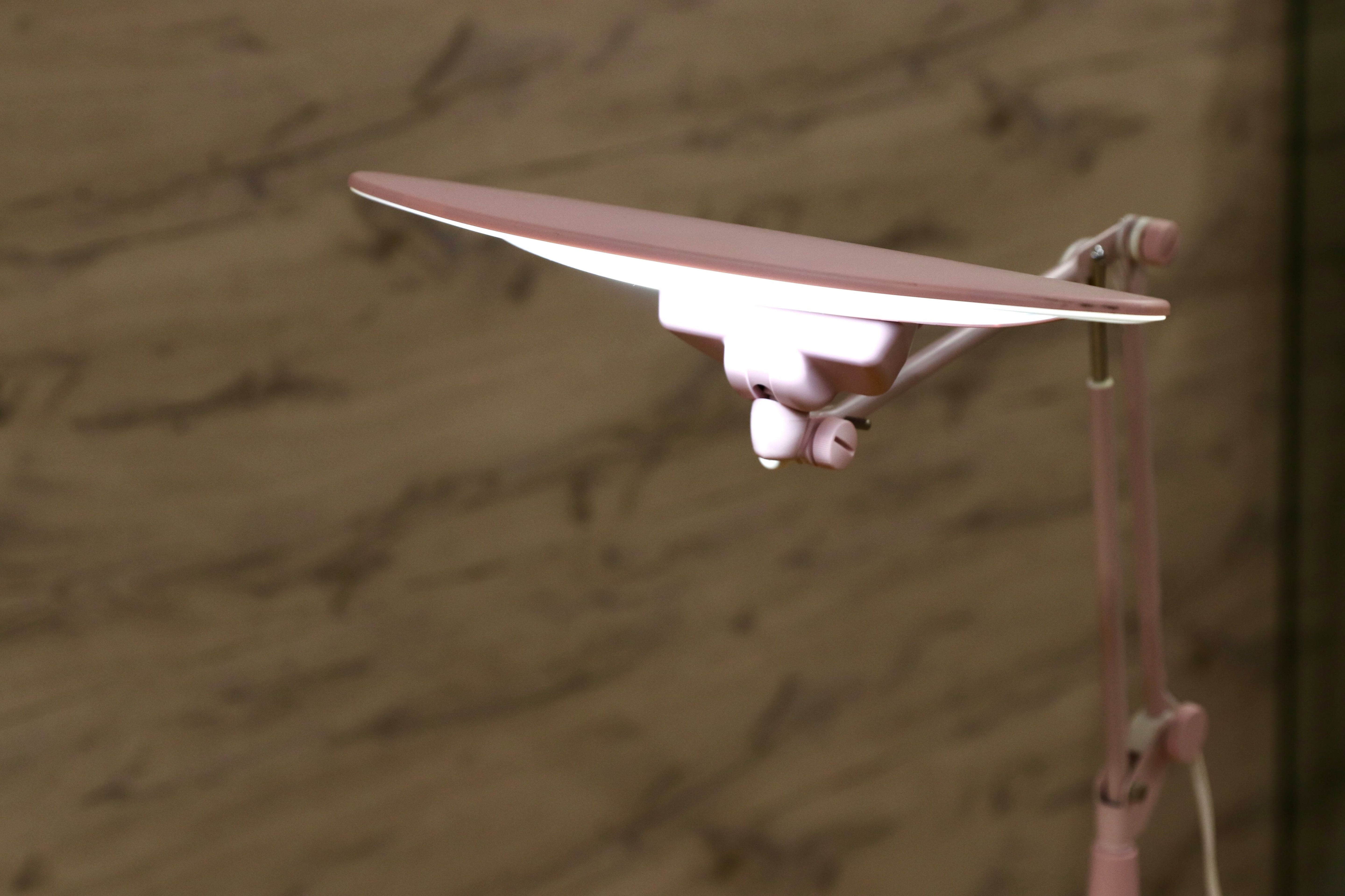 GMHH51○ACTUS / アクタス デスク照明 スワン電器株式会社 16年製 ピンク 日本製 100V 13W 約1.5万