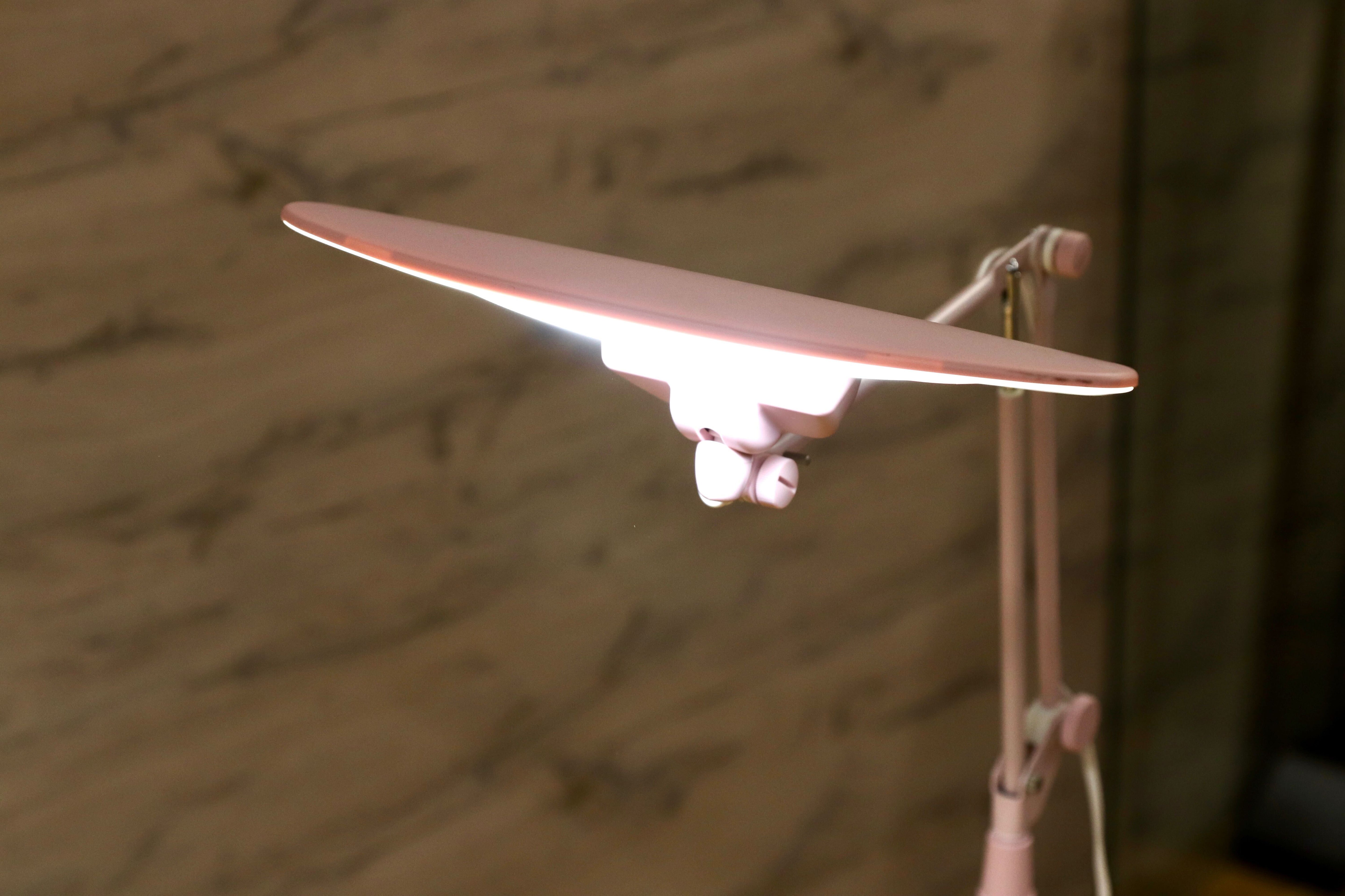 GMHH51○ACTUS / アクタス デスク照明 スワン電器株式会社 16年製 ピンク 日本製 100V 13W 約1.5万