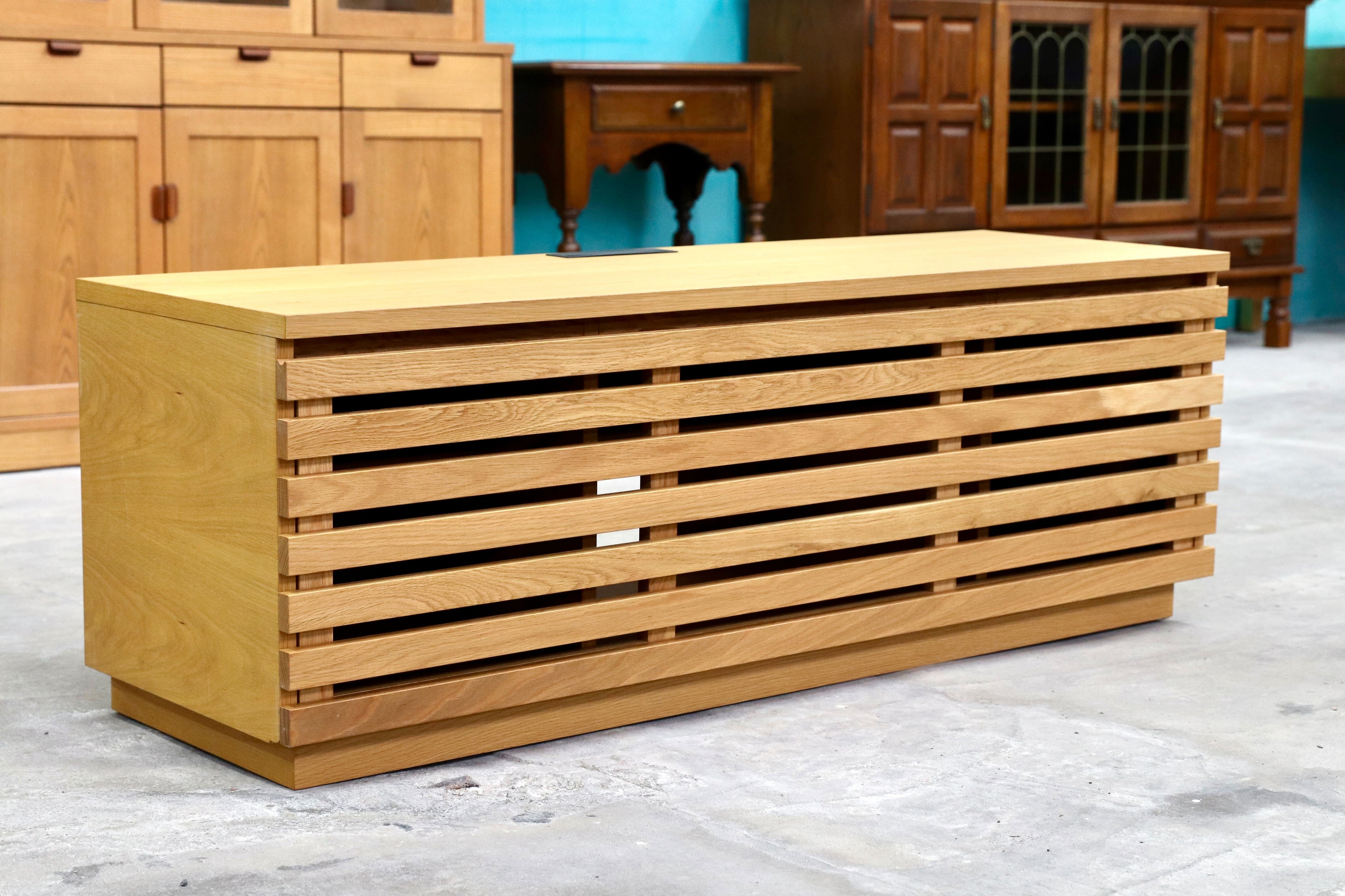 GMIK167○大川家具 ジャギー テレビボード TVボード AVボード ローボード リビング収納 オーク材 北欧スタイル モデルルーム展示品