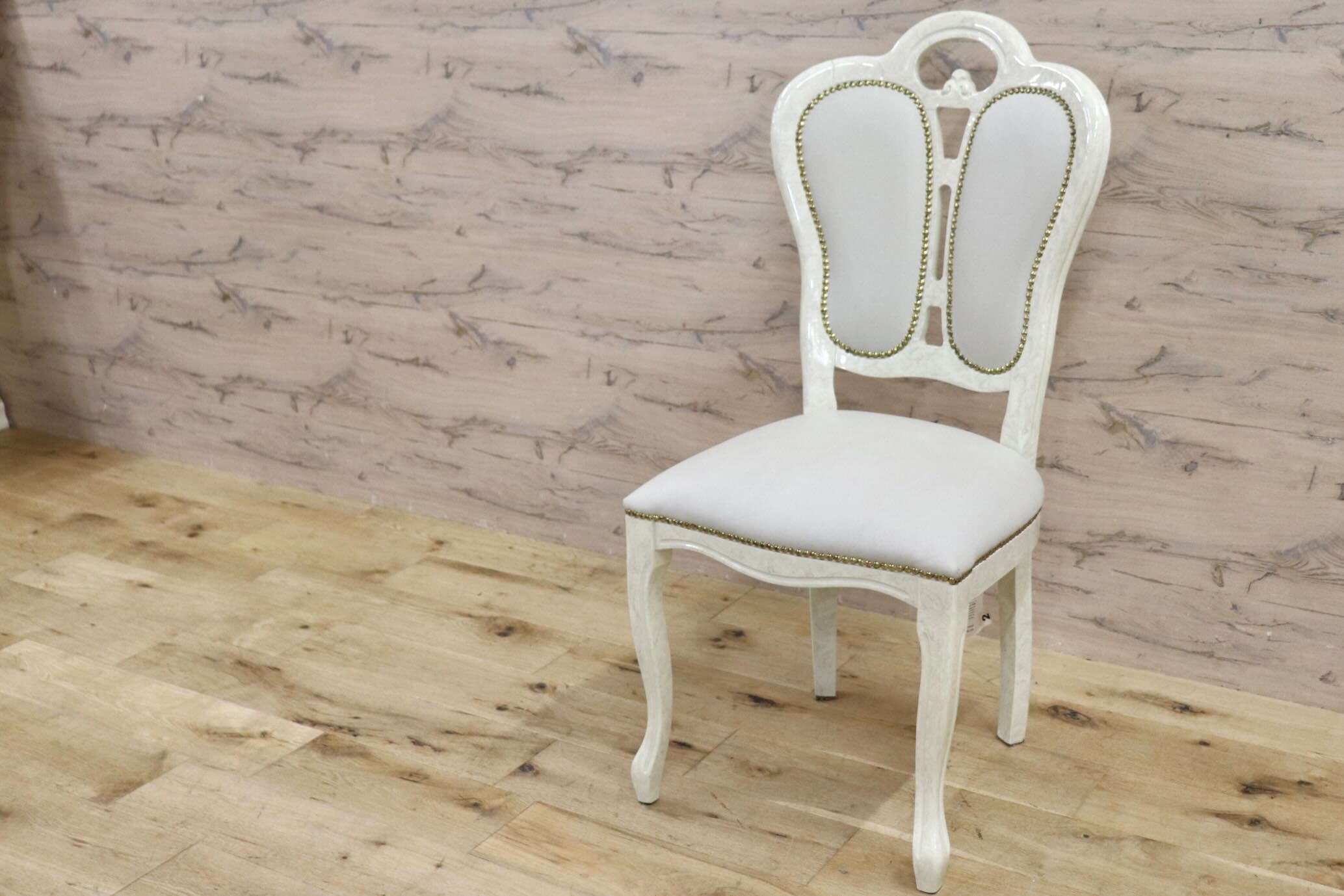 GMHN308D○Eddi Rose / エディローズ イタリア製 ダイニングチェア 食卓椅子 アームレスチェア 鋲打 猫脚 エレガント クラシック 輸入家具