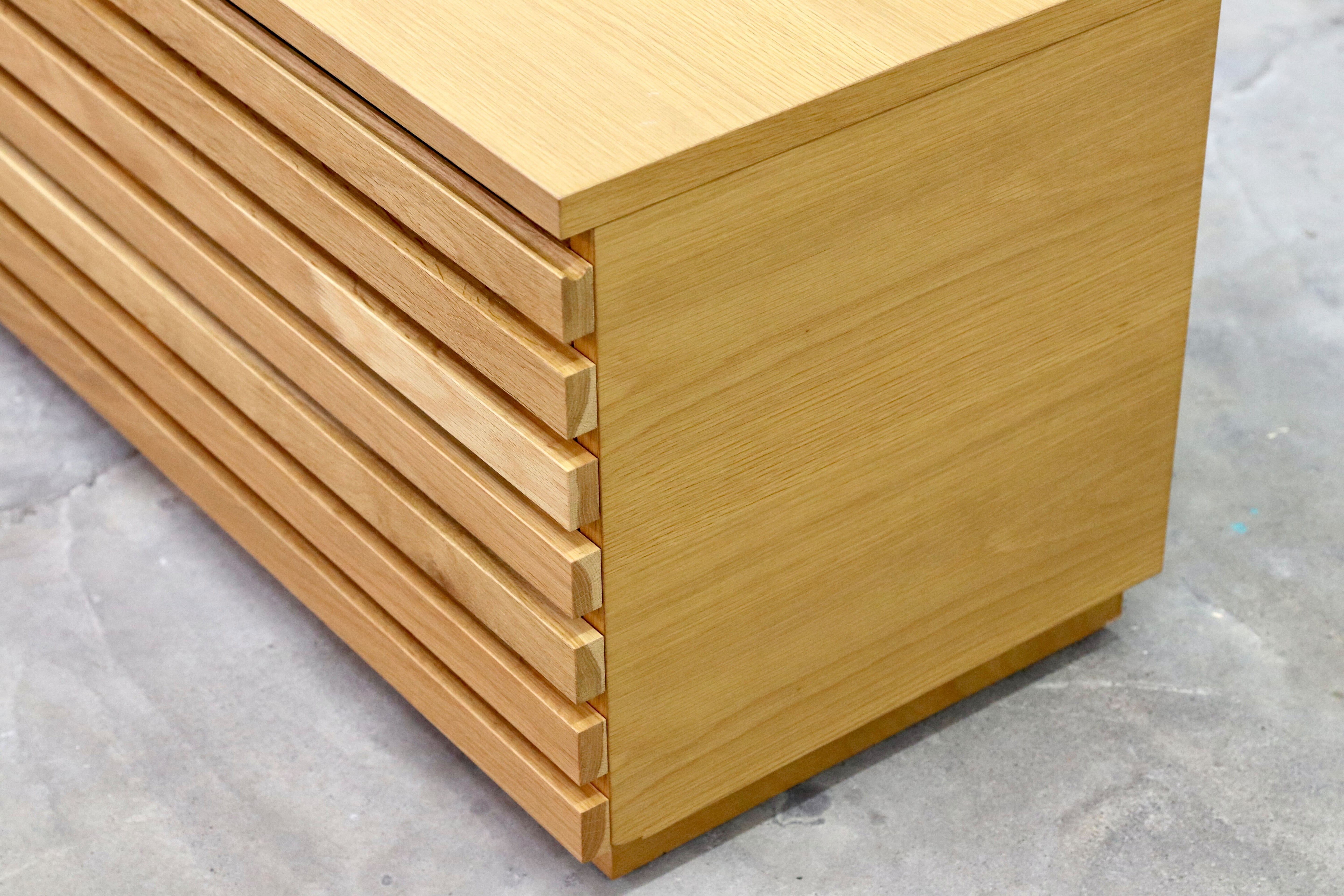 GMIK167○大川家具 ジャギー テレビボード TVボード AVボード ローボード リビング収納 オーク材 北欧スタイル モデルルーム展示品