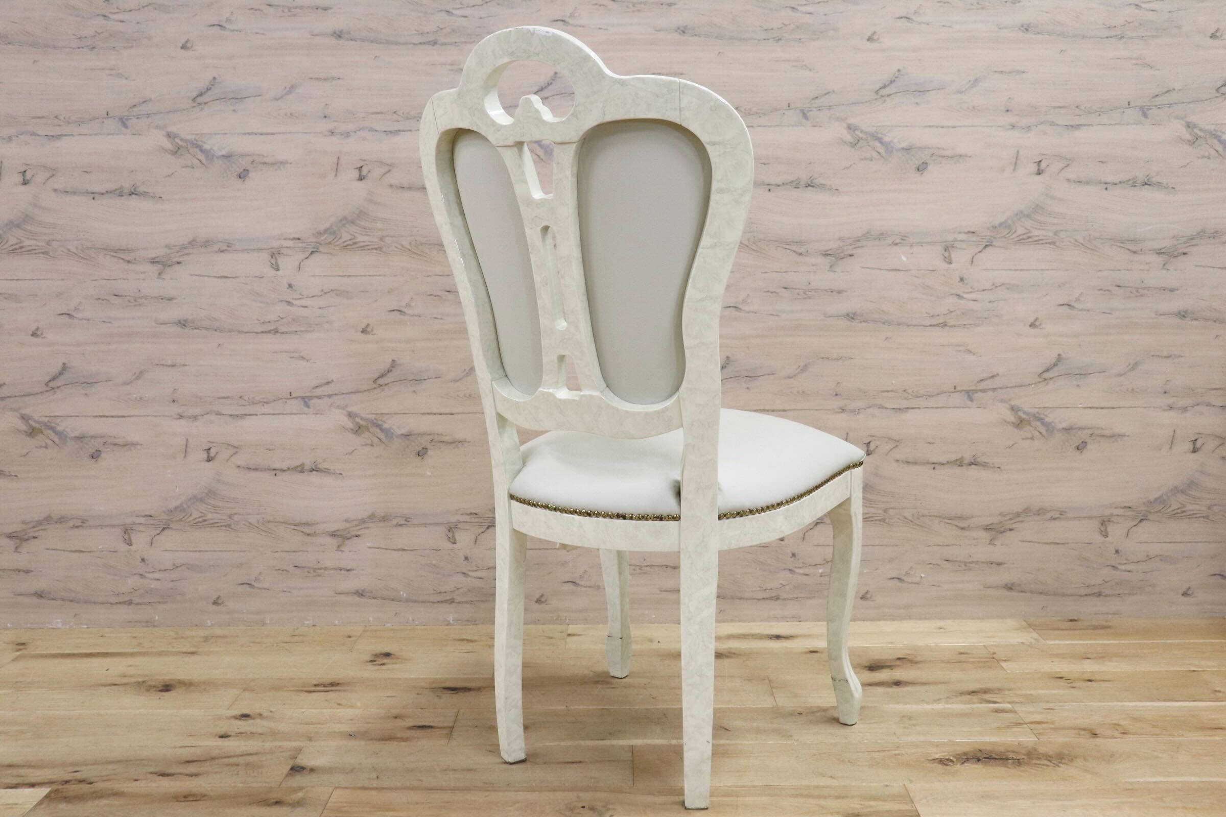 GMHN308D○Eddi Rose / エディローズ イタリア製 ダイニングチェア 食卓椅子 アームレスチェア 鋲打 猫脚 エレガント クラシック 輸入家具