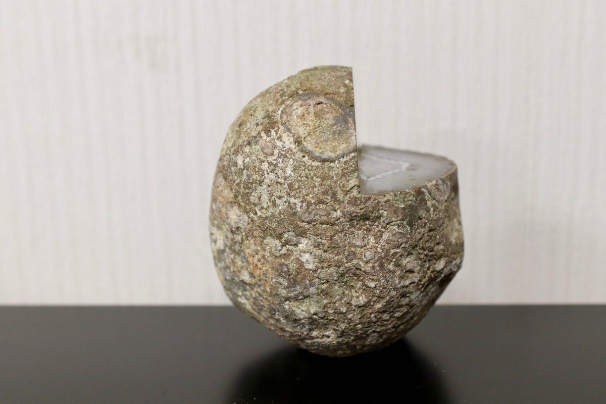 GMJO136C○天然瑪瑙 アゲート 原石 カット研磨 鑑賞石 天然石 鉱物標本 デスクオブジェ 希少
