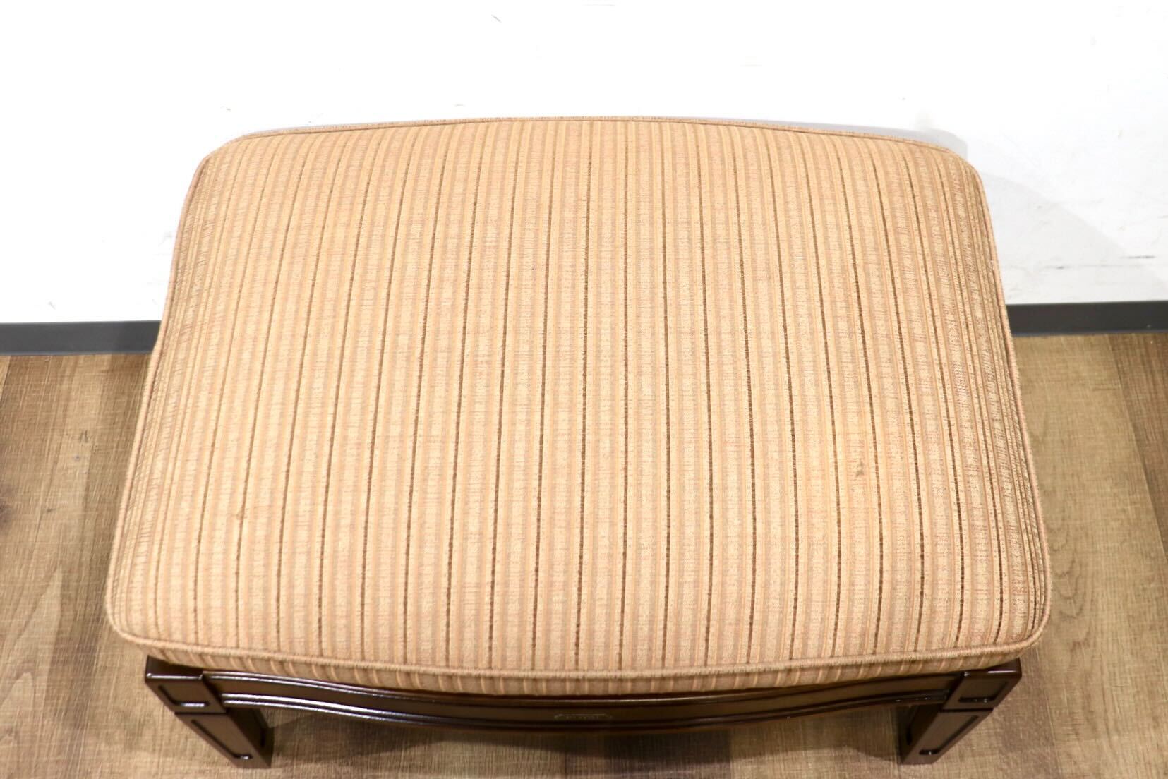 GMHS412○maruni / マルニ 地中海 ROYAL ロイヤル シャルル オットマン フットスツール ファブリック クラシック 定価約9万 展示品