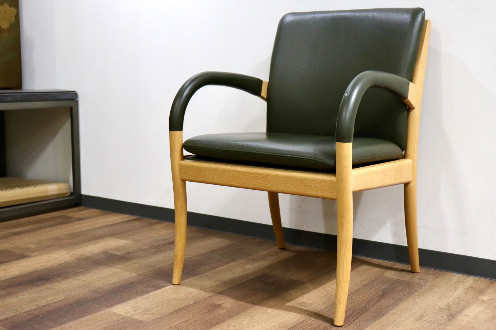 GMIH25C○匠工芸 / TAKUM Jazz アームチェア ダイニングチェア 椅子 チェア 国産家具 本革 グリーン オーク無垢材 検)カンディハウス
