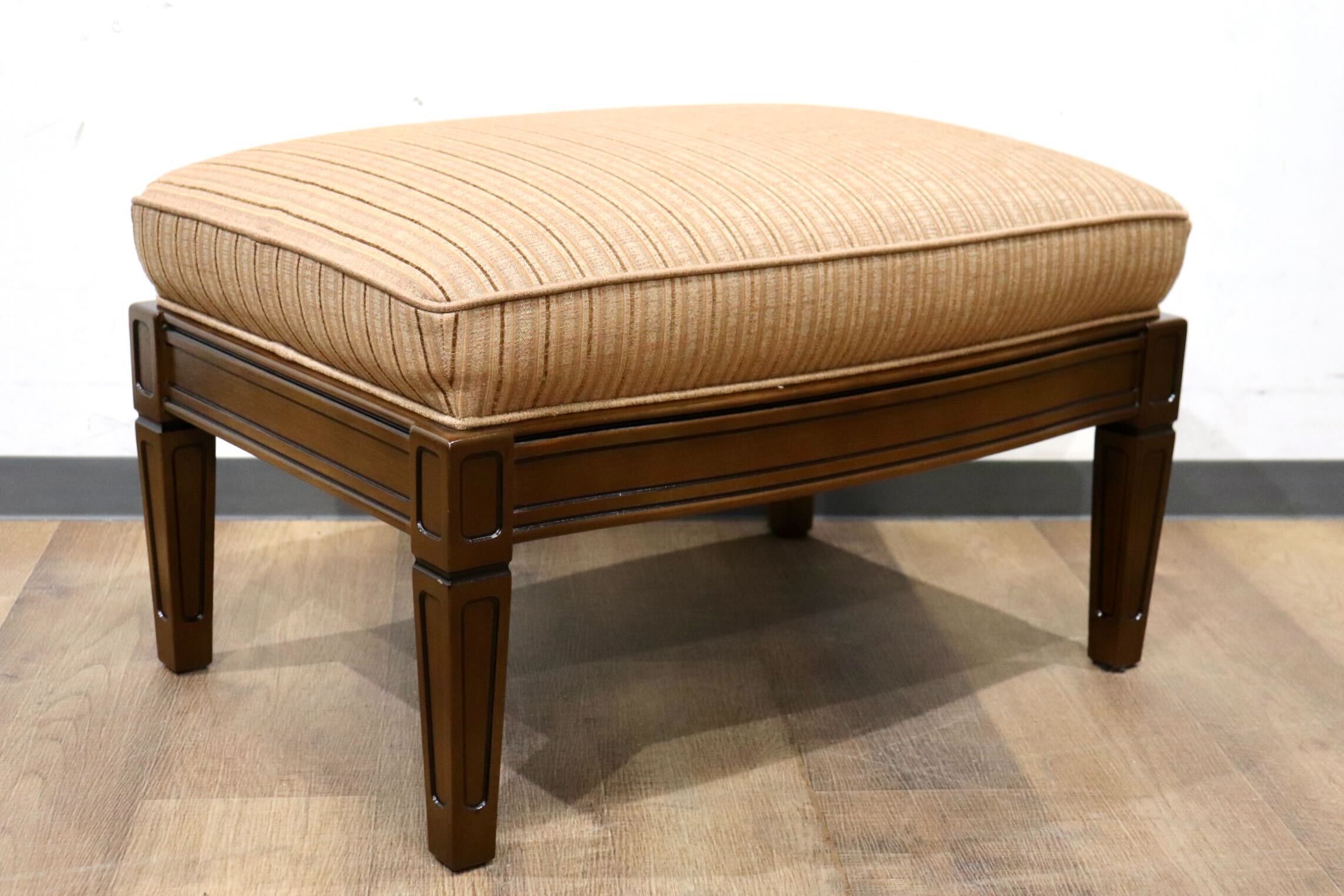 GMHS412○maruni / マルニ 地中海 ROYAL ロイヤル シャルル オットマン フットスツール ファブリック クラシック 定価約9万 展示品