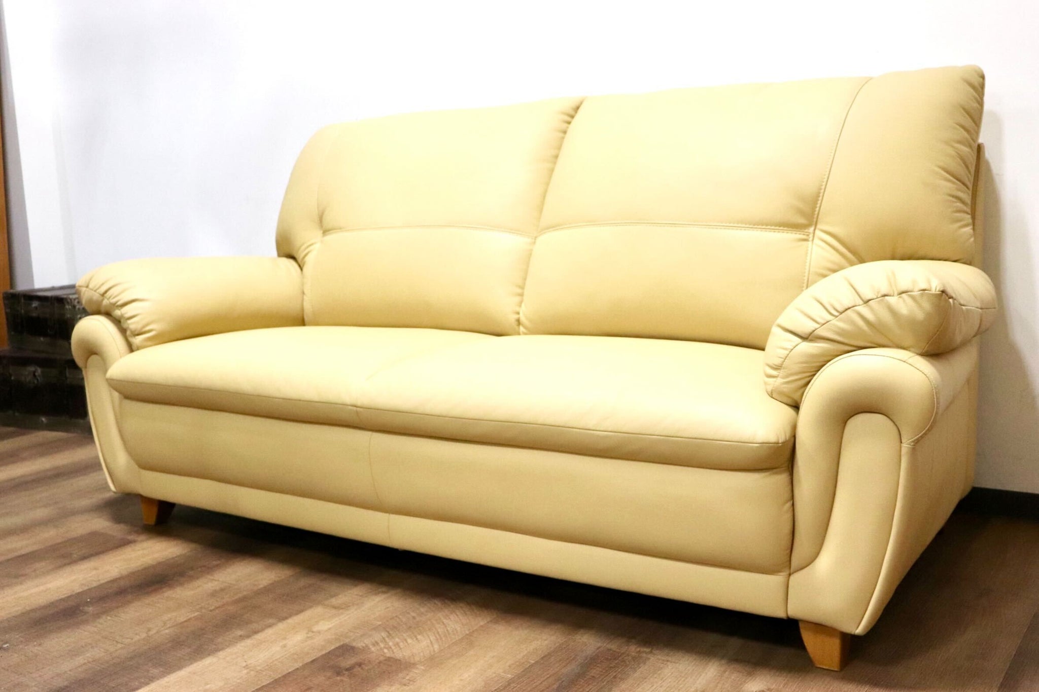 IMG_8701_3ed38087-1639-4fe5-  