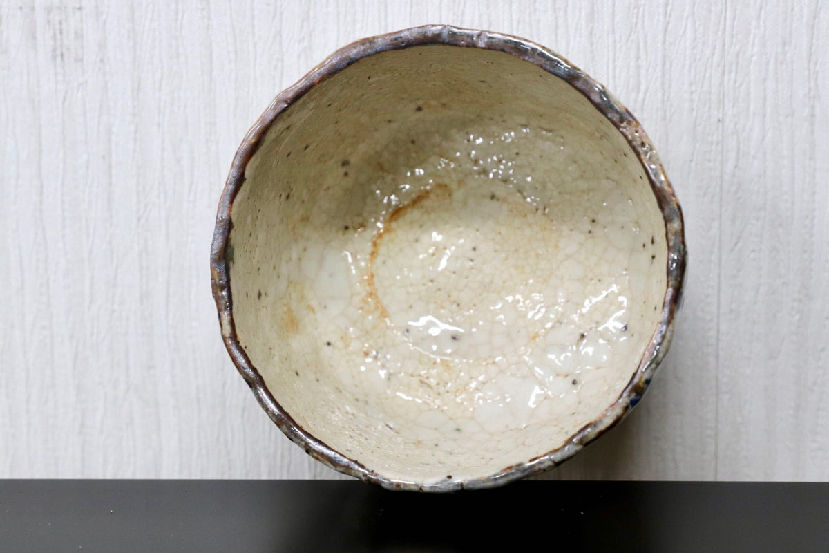 GMJO136G○麦藁手 茶碗 呉須 鉄絵 縦縞文 沓形 抹茶碗 茶道具 民藝 無銘