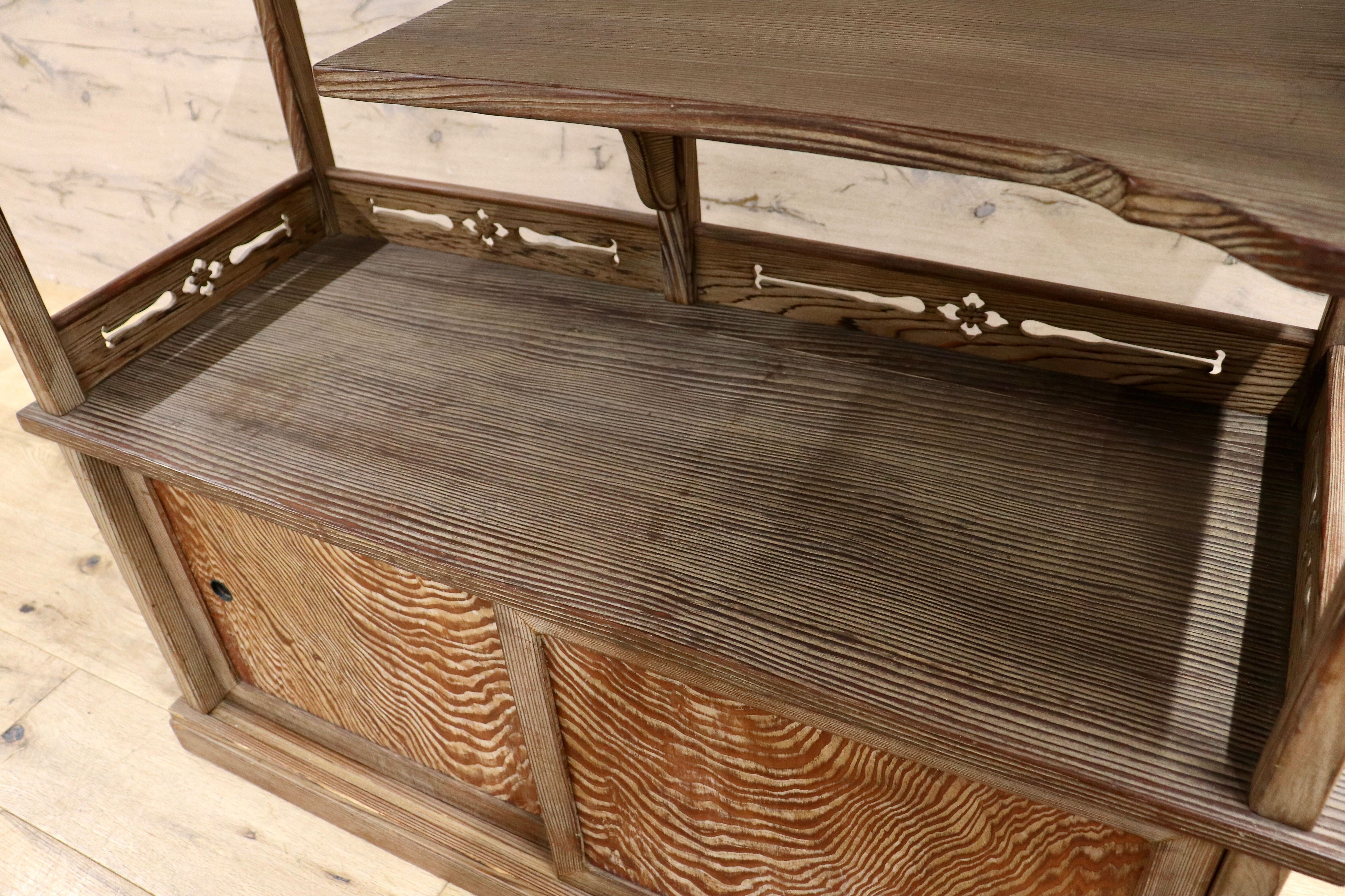 GMIS64○茶棚 茶箪笥 飾り棚 戸棚 無垢 透し彫り 和家具 和室 和モダン 古道具 古民家 アンティーク ヴィンテージ レトロ