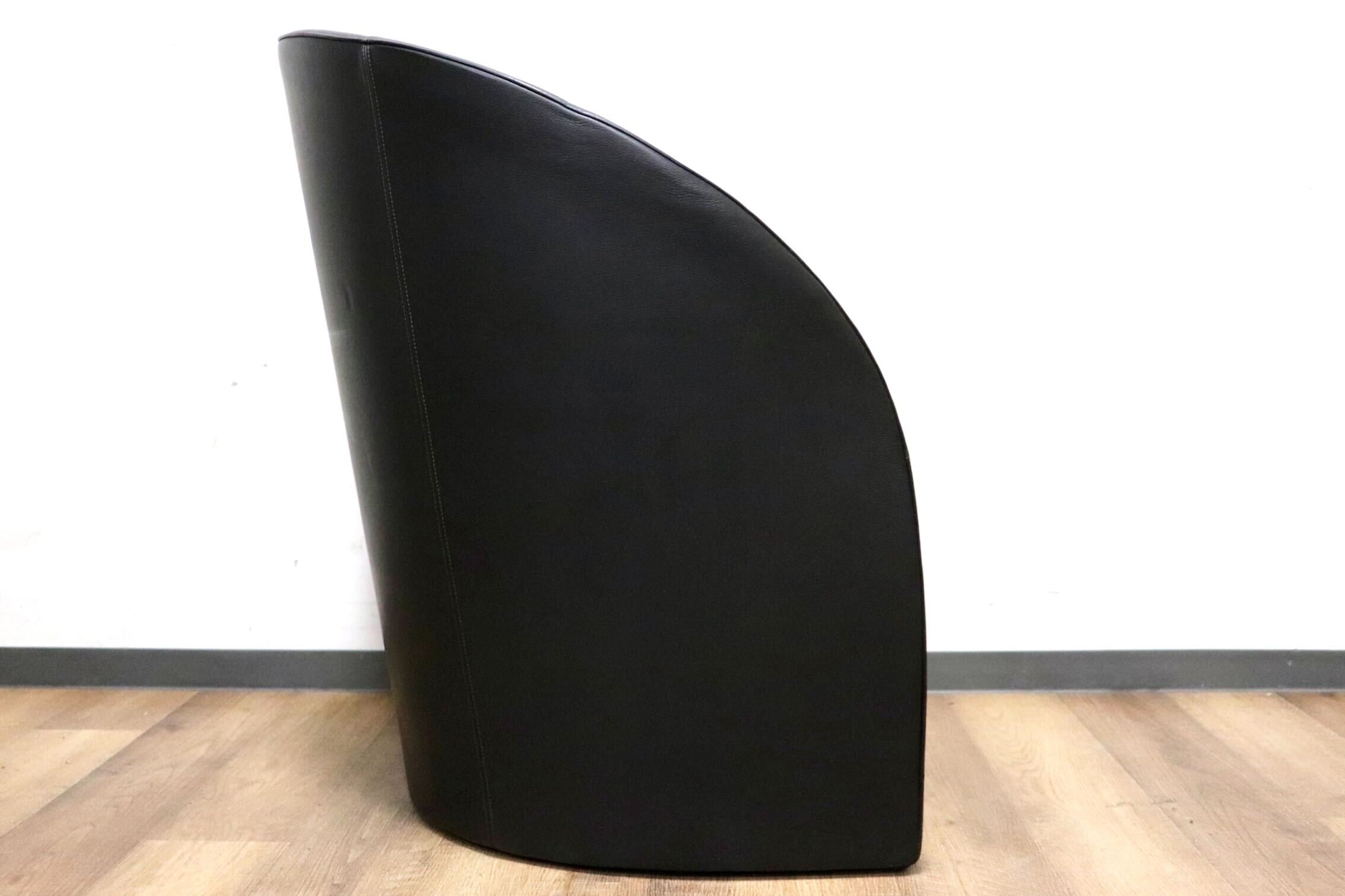 GMHK281A○PoltronaFrau / ポルトローナフラウ インターヴィスタ ラウンジチェア 椅子 イタリア製 黒 本革 レザー IDC大塚家具 定価約51万