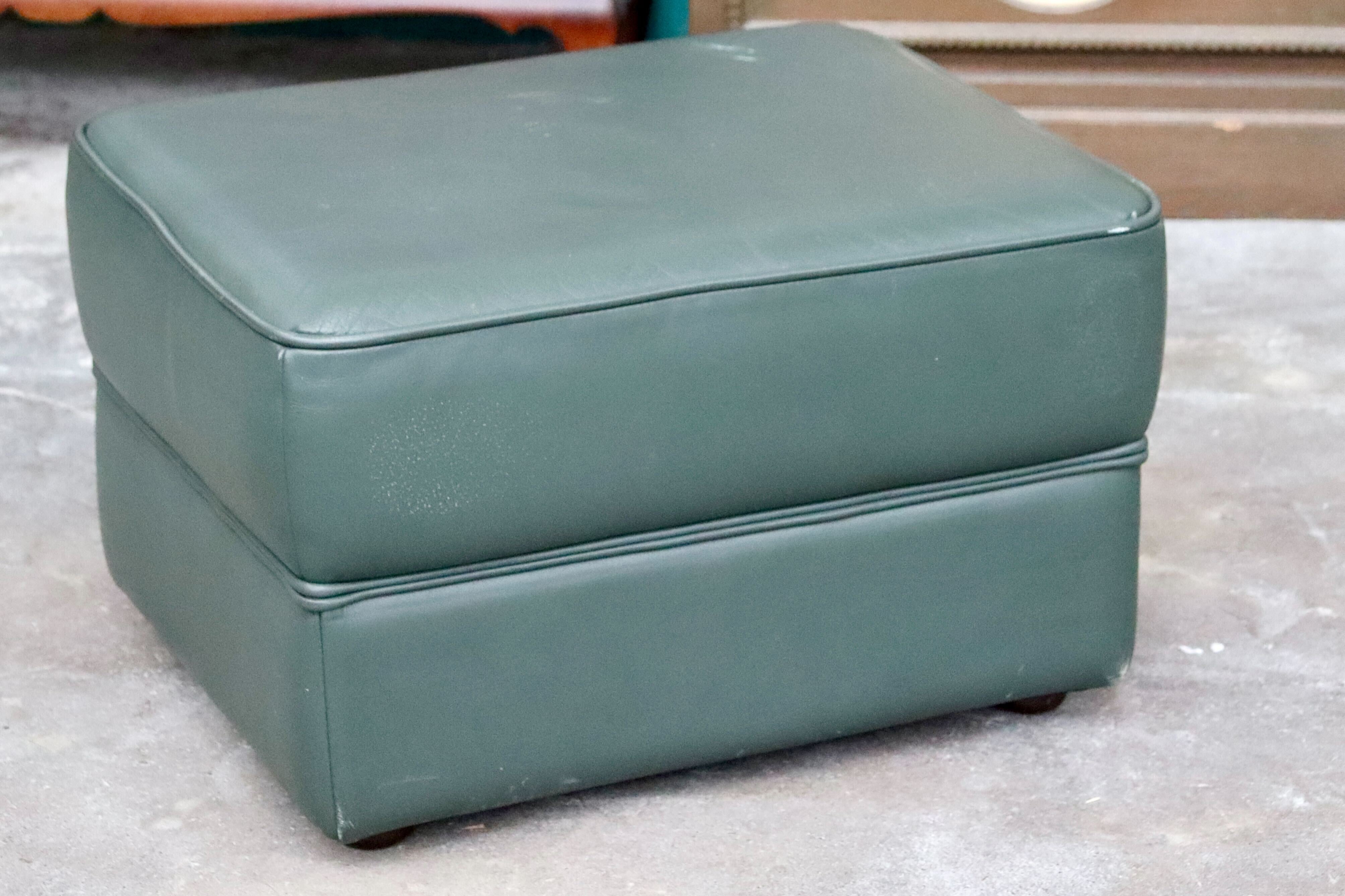 GMIS509A○karimoku / カリモク スツール オットマン 椅子 足置き 腰掛け 本革 ダークグリーン モダン シンプル 国産家具