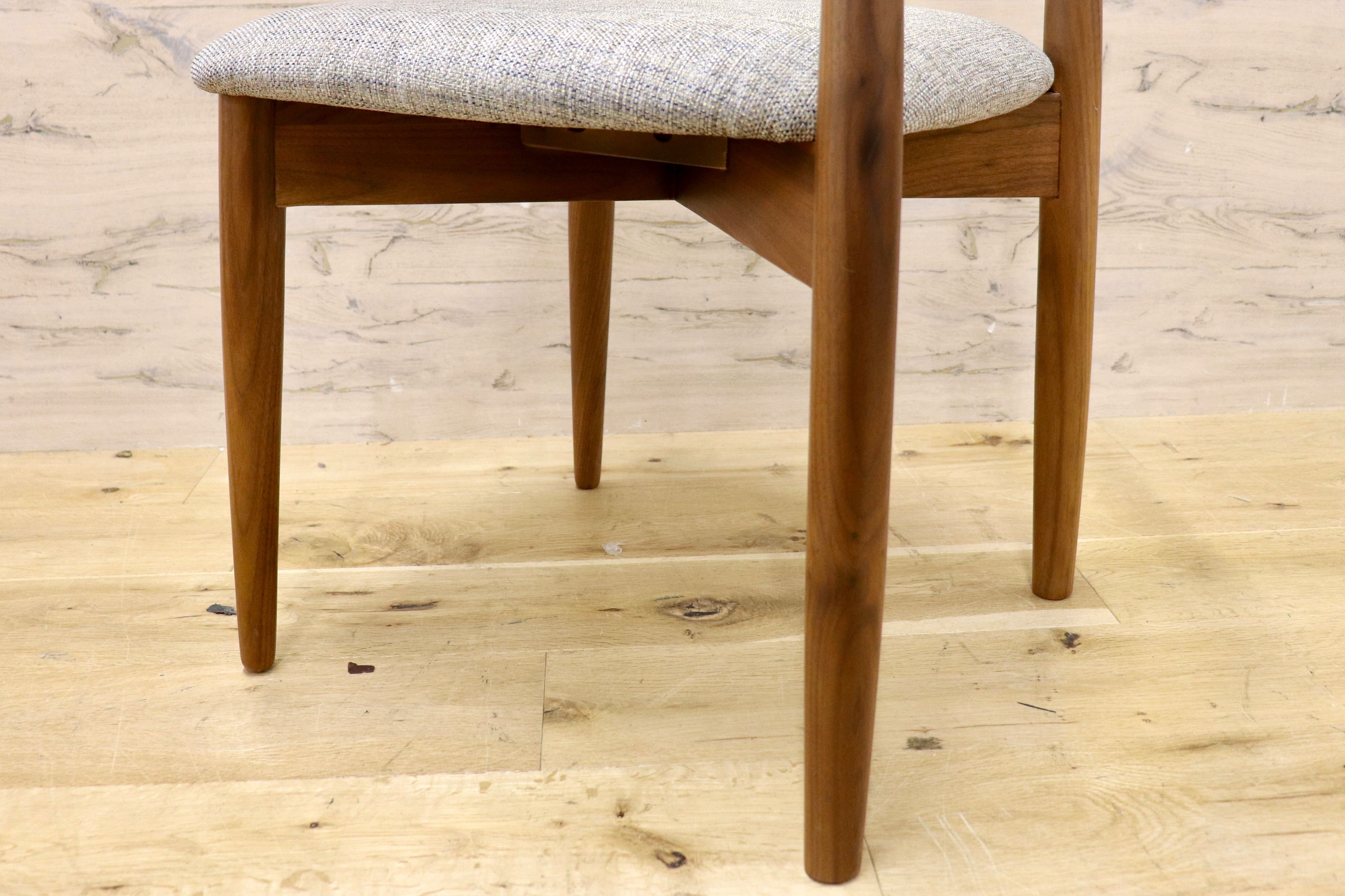 GMHN320C○ CHERRY FURNITURE / 桜屋工業 チェリー ダイニングチェア 椅子 ファブリック 北欧スタイル シンプル モダン 展示未使用品