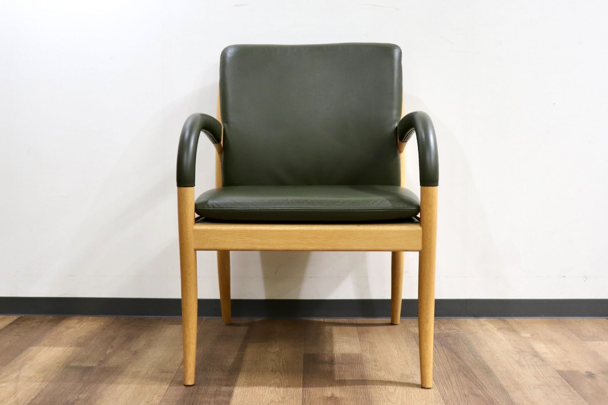 GMIH25D○匠工芸 / TAKUM Jazz アームチェア ダイニングチェア 椅子 チェア 国産家具 本革 グリーン オーク無垢材 検)カンディハウス